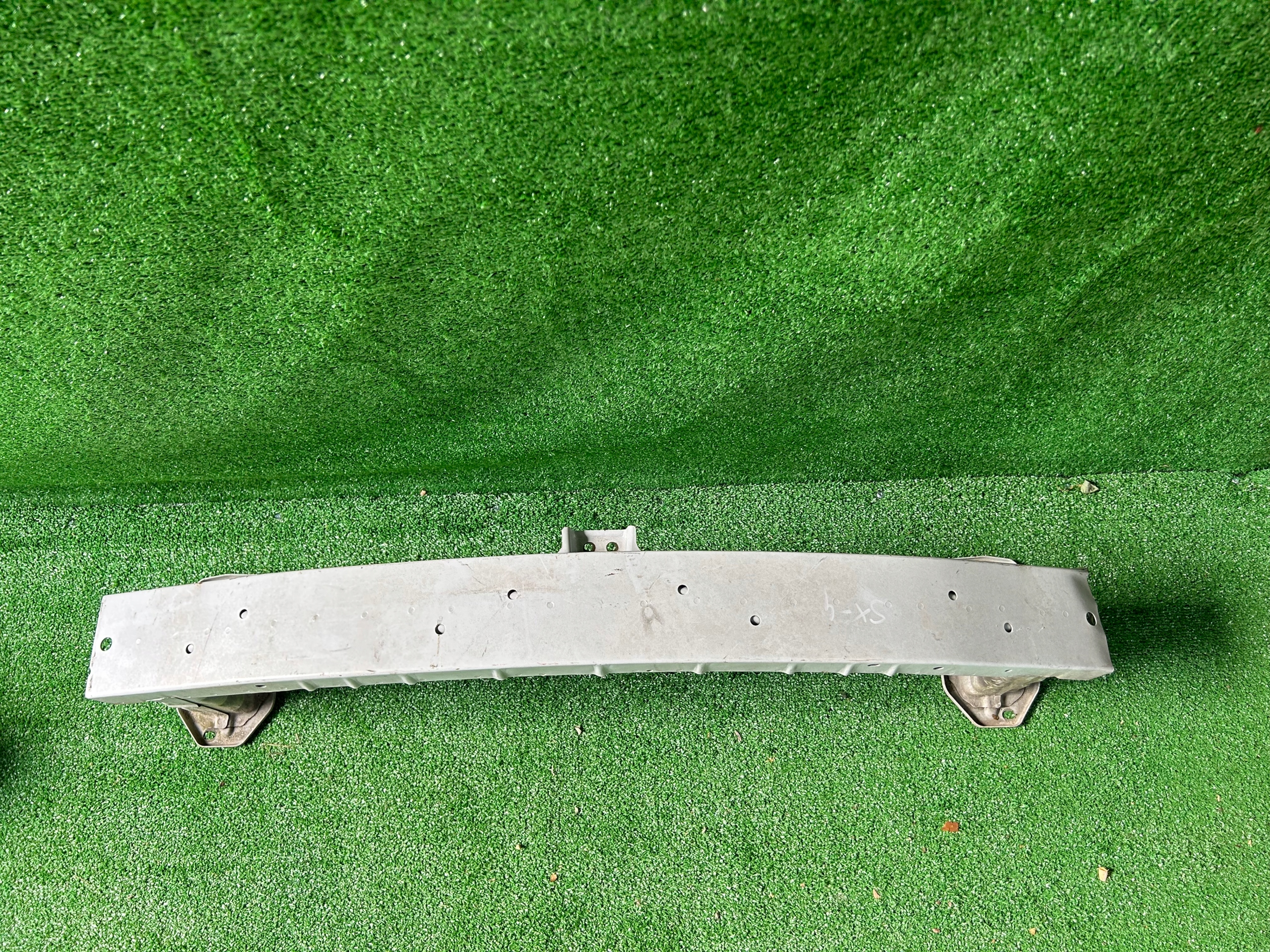 Suzuki Sx 4 Lift sider below bumper sider front