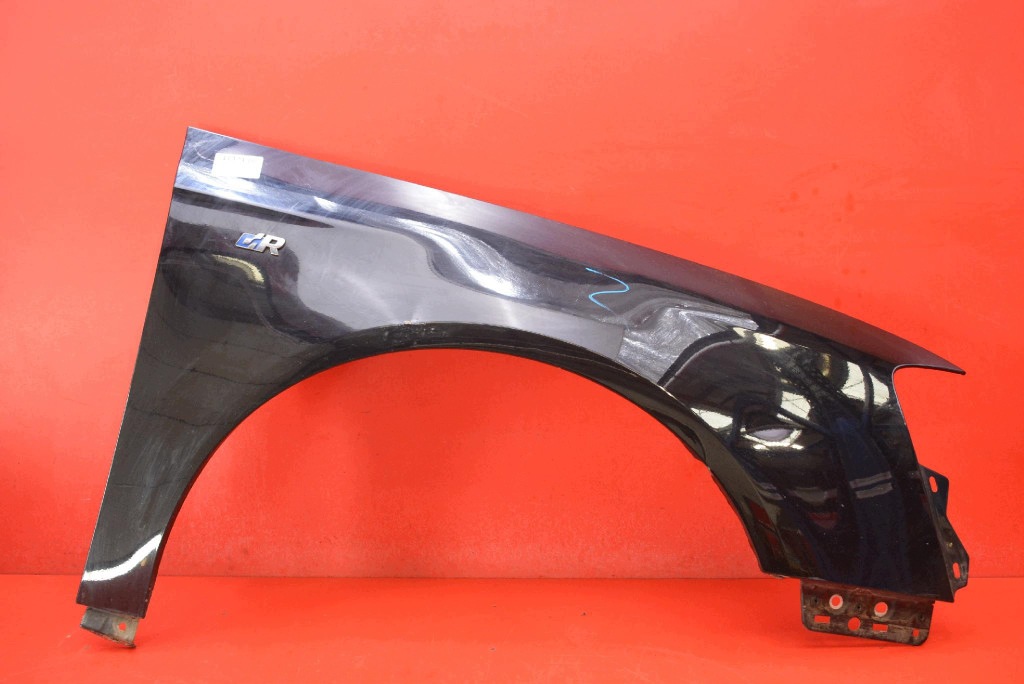 fender right front front black VW PASSAT B6 05-10