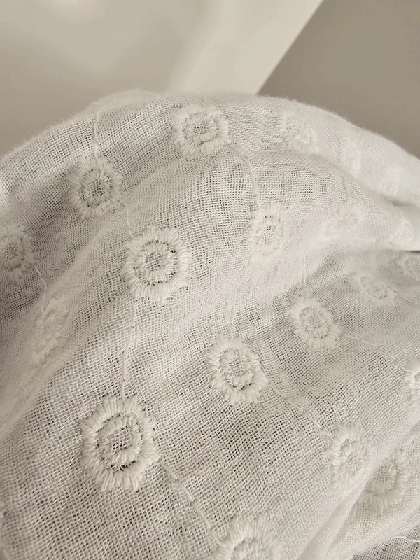 George bluzka biała haftowana na gumie maxi 48 Marka George