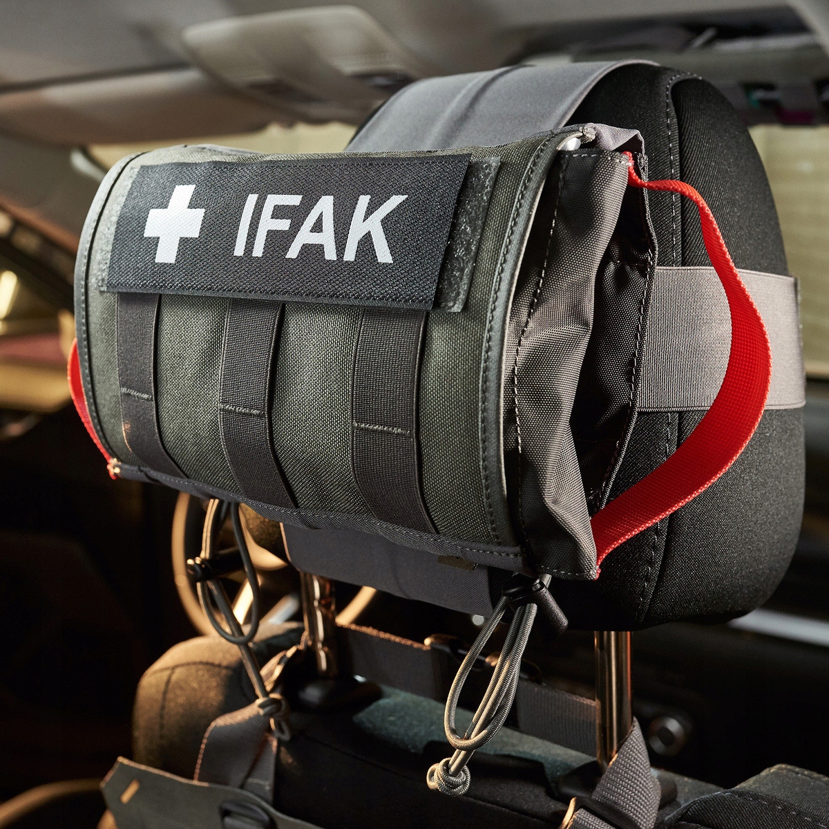 Tasmanian Tiger Apteczka na zagłówek Head Rest IFAK Oliwkowy Model Head Rest IFAK First Aid Pouch