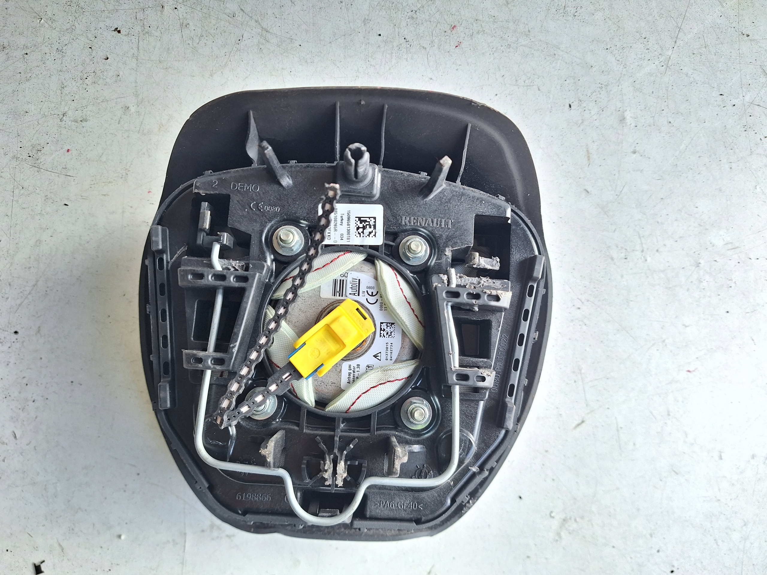 RENAULT CLIO IV HB 12-17 airbag running board
