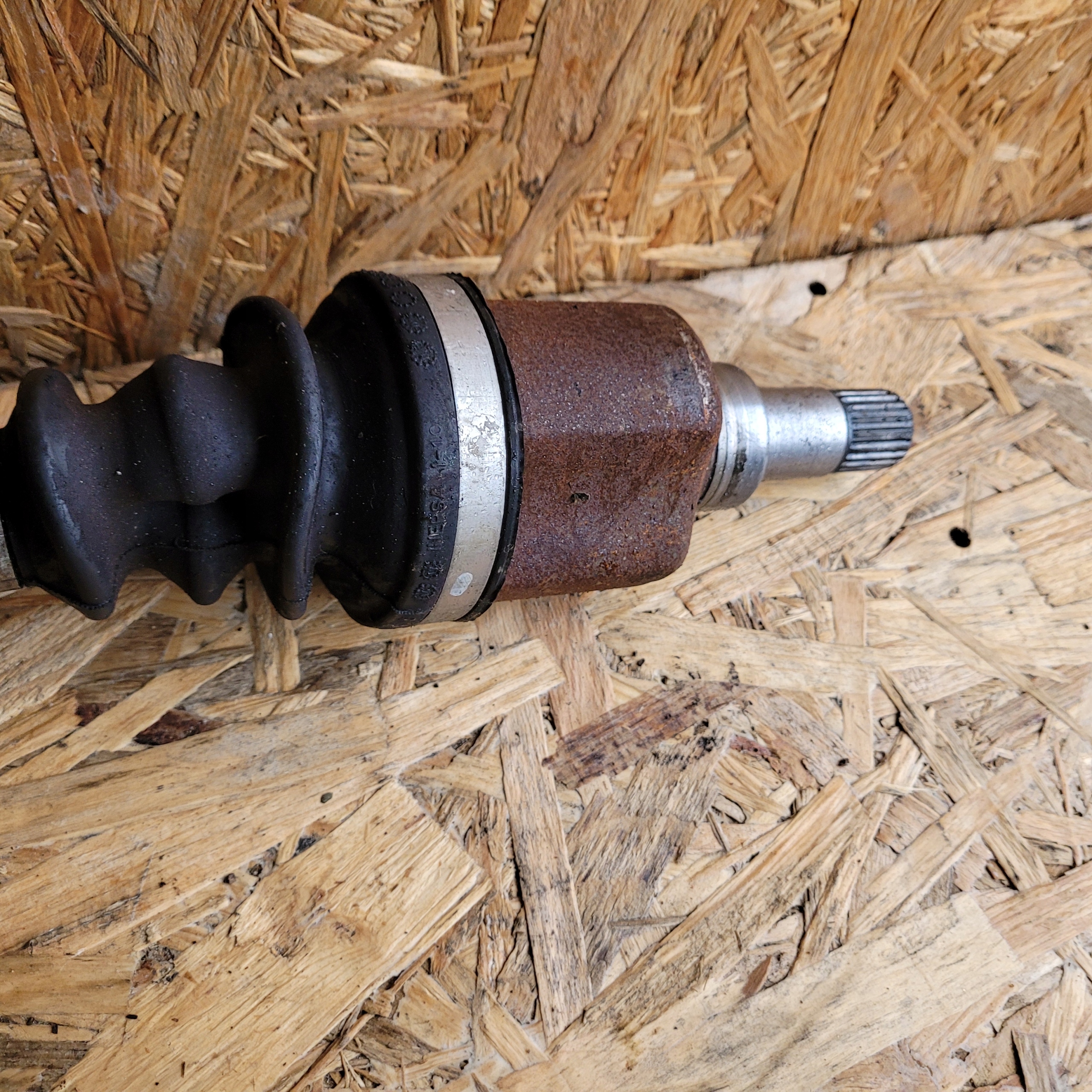 semi-axis left short. CITROEN C3 III 1.2 VTI 9803019580