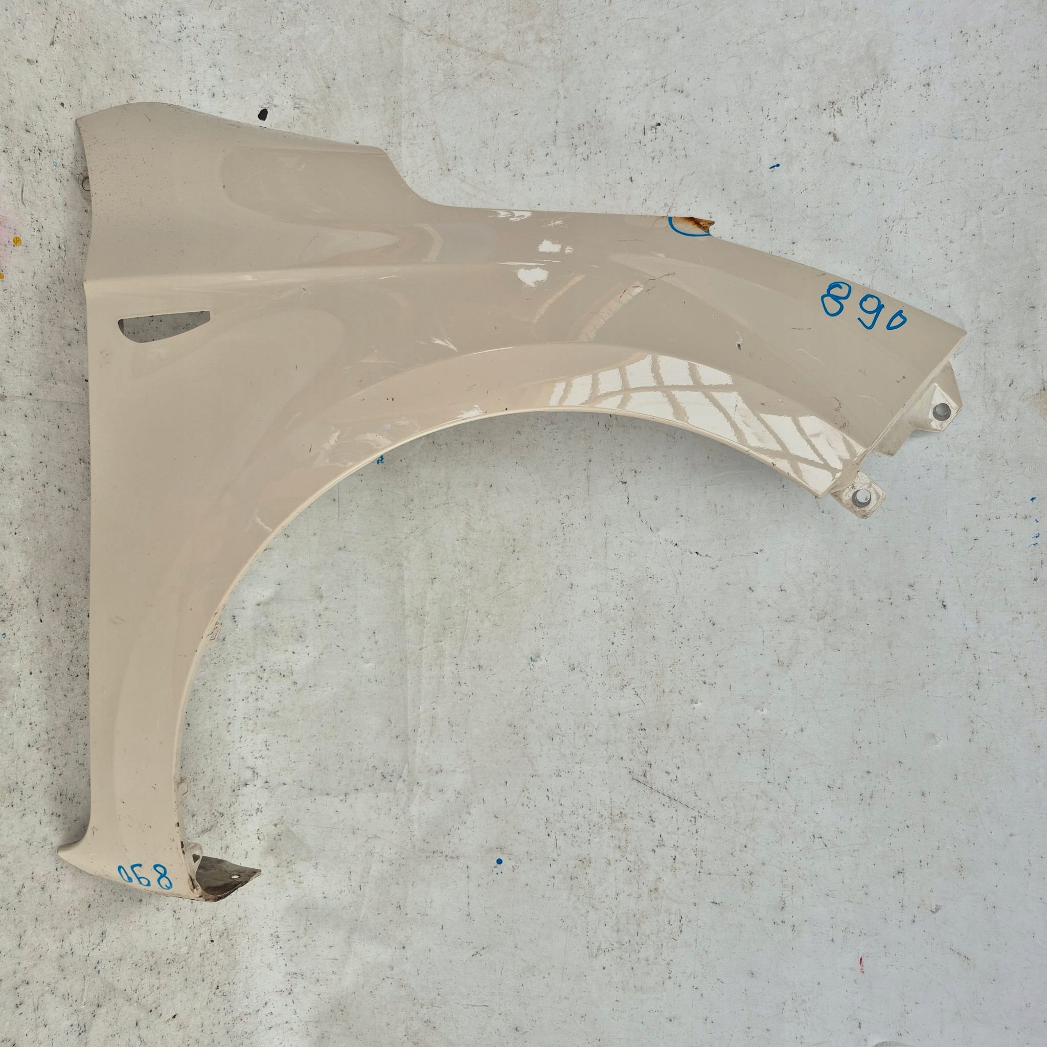 HYUNDAI I20 and 1 LIFT 12-15 fender front front right