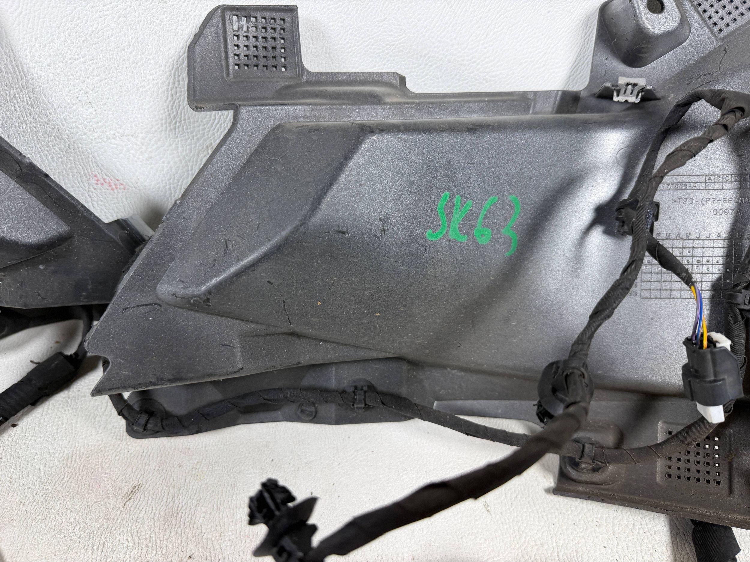 Ford Focus Mk-4 Mk4 Lift bundle PDC nx6t-15k867
