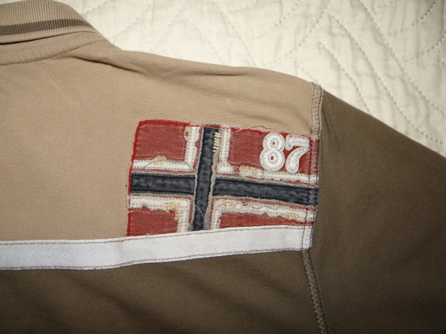 FAJNA KOSZULKA - NAPAPIJRI EXPEDITION Materiał dominujący bawełna