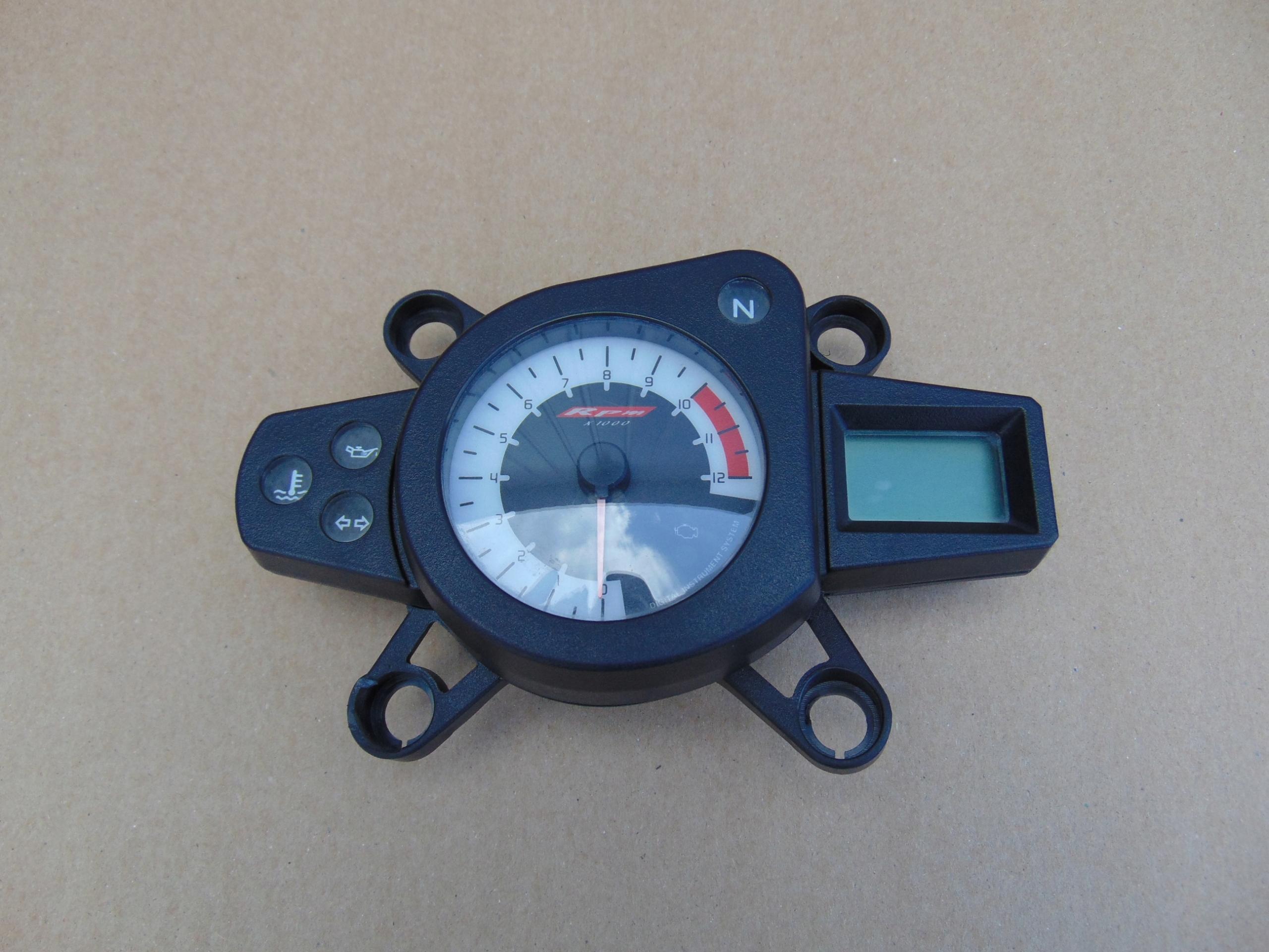 YAMAHA TZR 50 04-14 СПІДОМЕТР