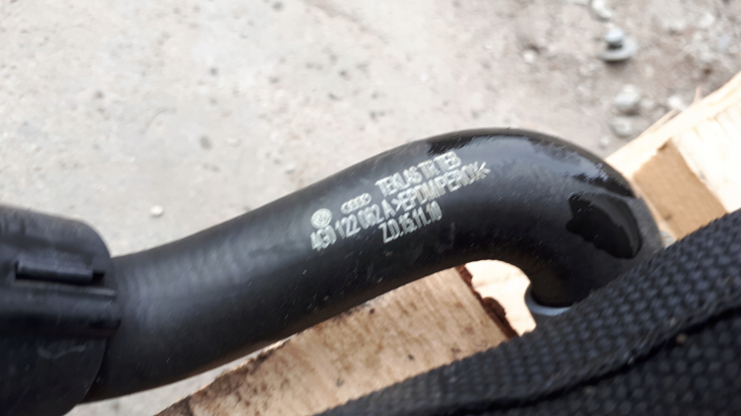 S6 C7 4G A6 pumpa vode 4.0 TFSI 8K0965567B S7 4G