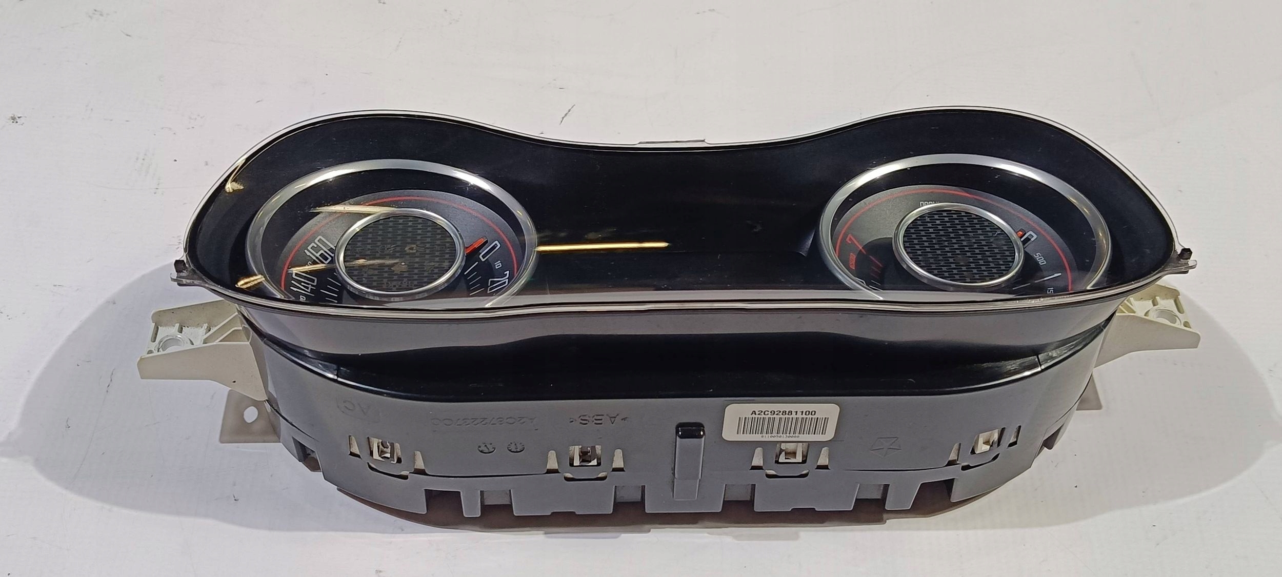 dials predkosciomierz wskazniki dials Dodge Challenger 3.6 V6 2015