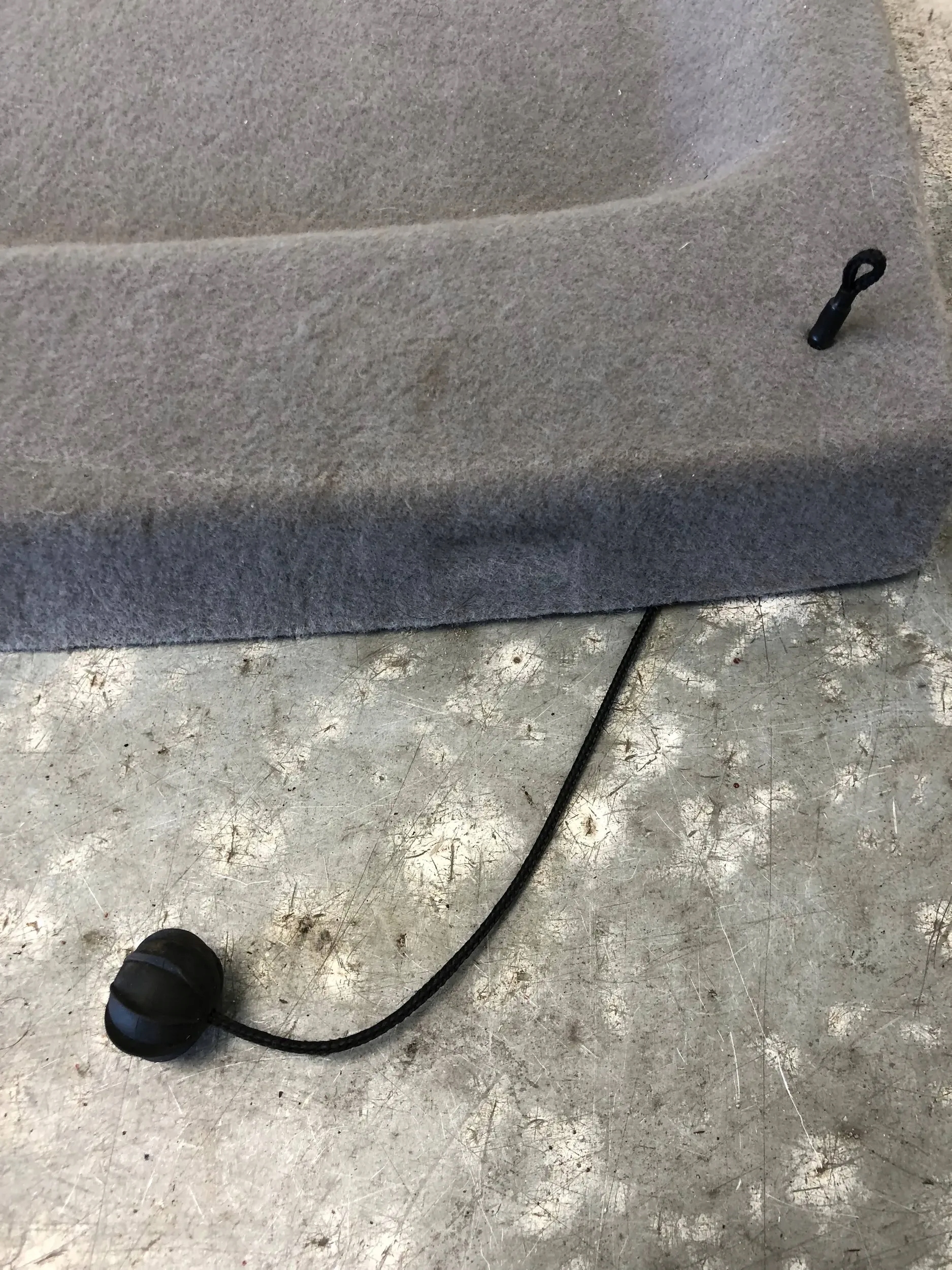 plato boot VW POLO IV 9N LIFT