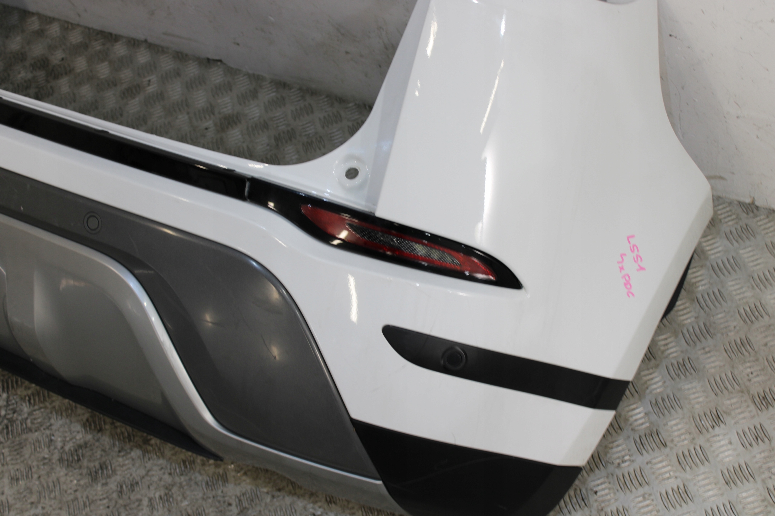 bumper rear part rear complete 4 X PDC LAND ROVER EVOQUE II 2 L551