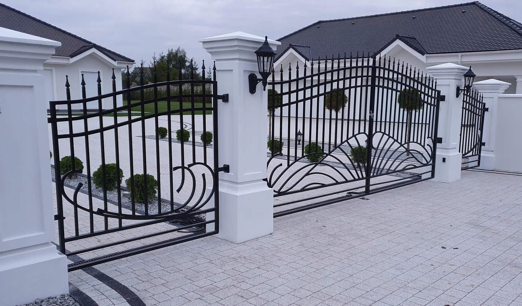 Ogrodzenia Betonowe,MURKI DWORKOWE,STYLOWE,BLOCZKI GŁADKIE