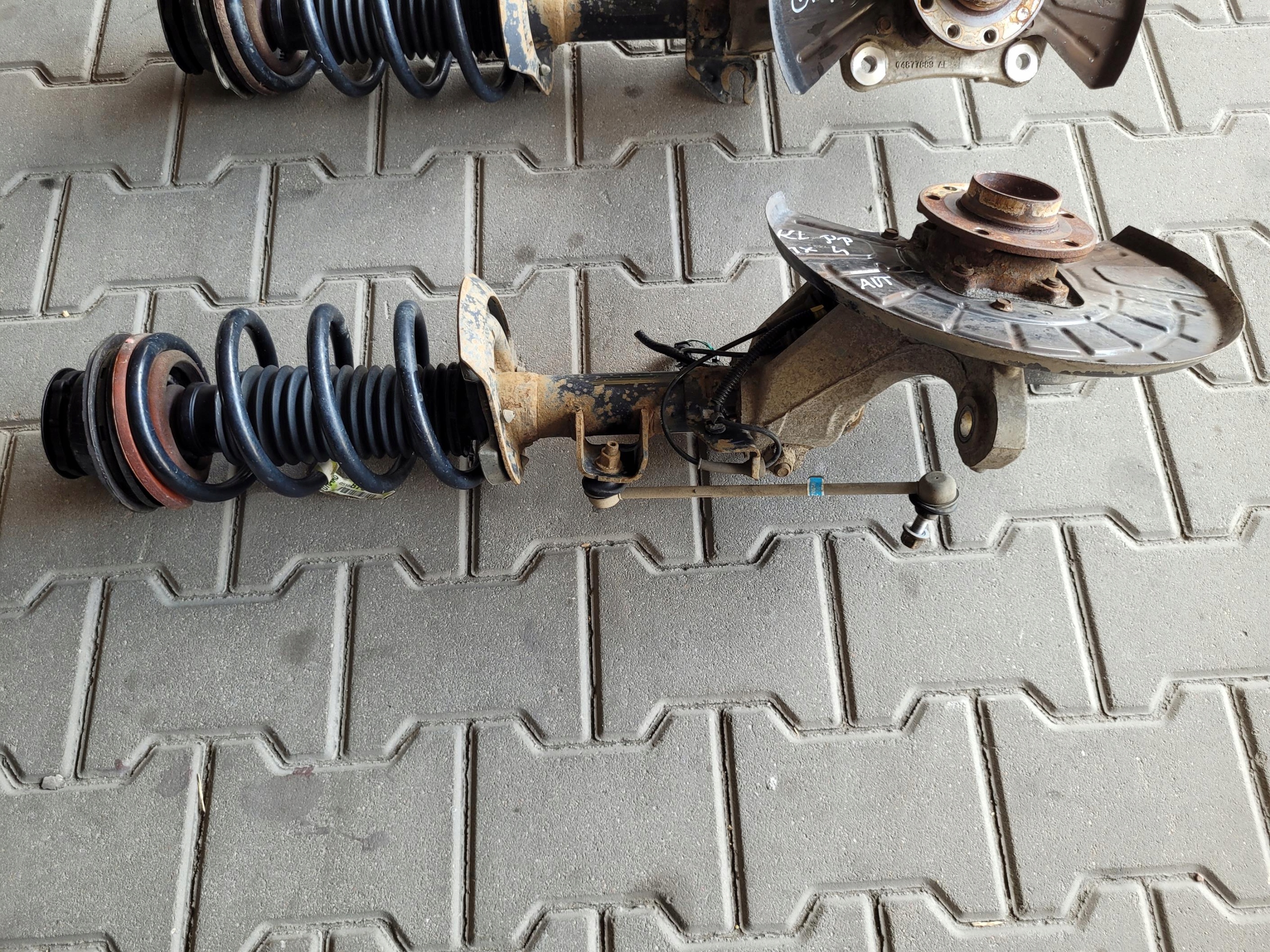 swing shock absorber front left McPherson JEEP CHEROKEE V KL 2.2 CRD 4X4