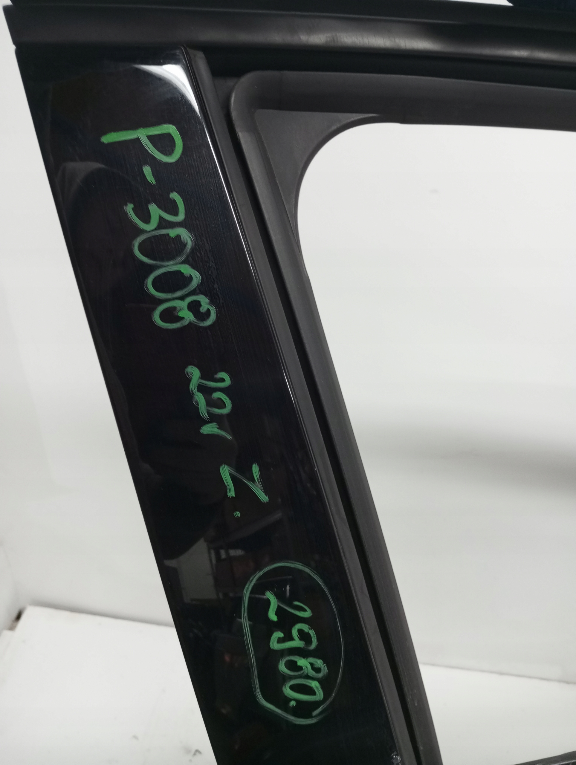 door right front PEUGEOT 3008 22R