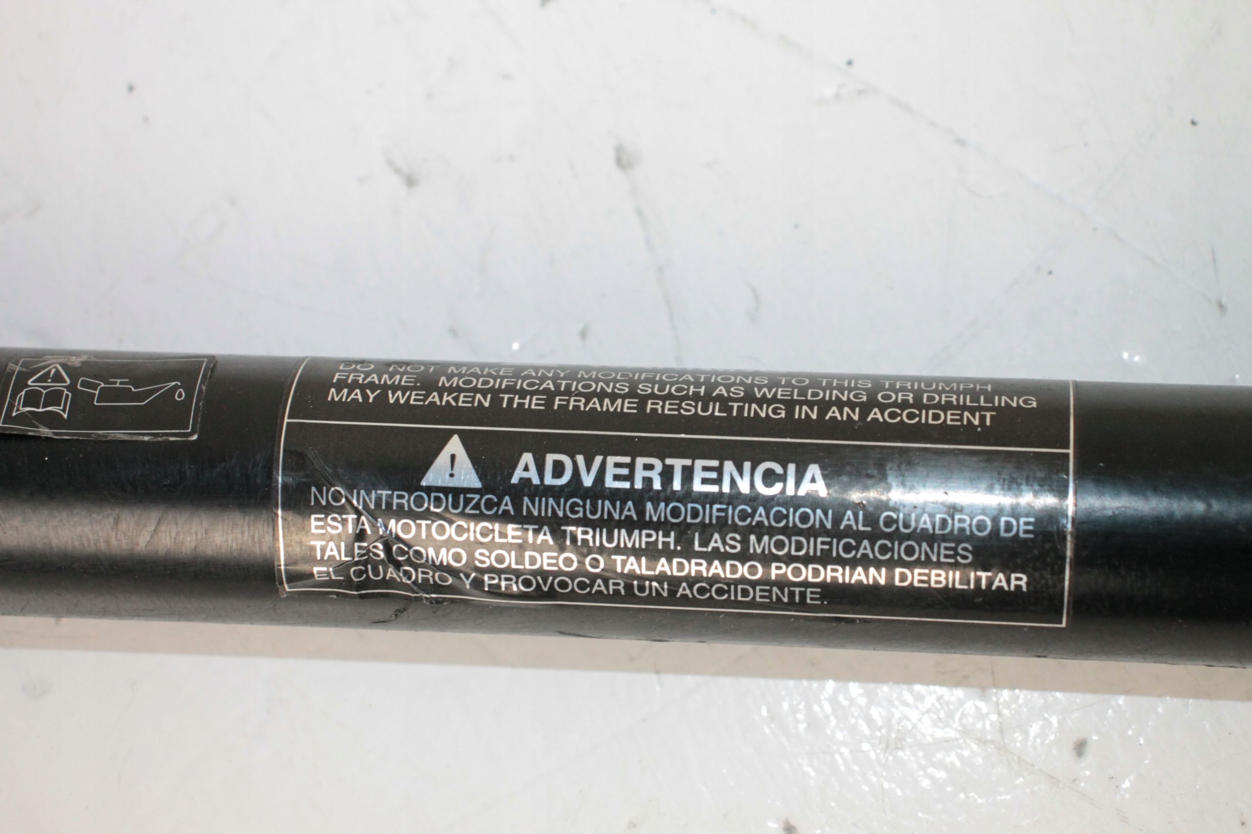 93 - TRIUMPH AMERICA SPEEDMASTER RACKS FRAME