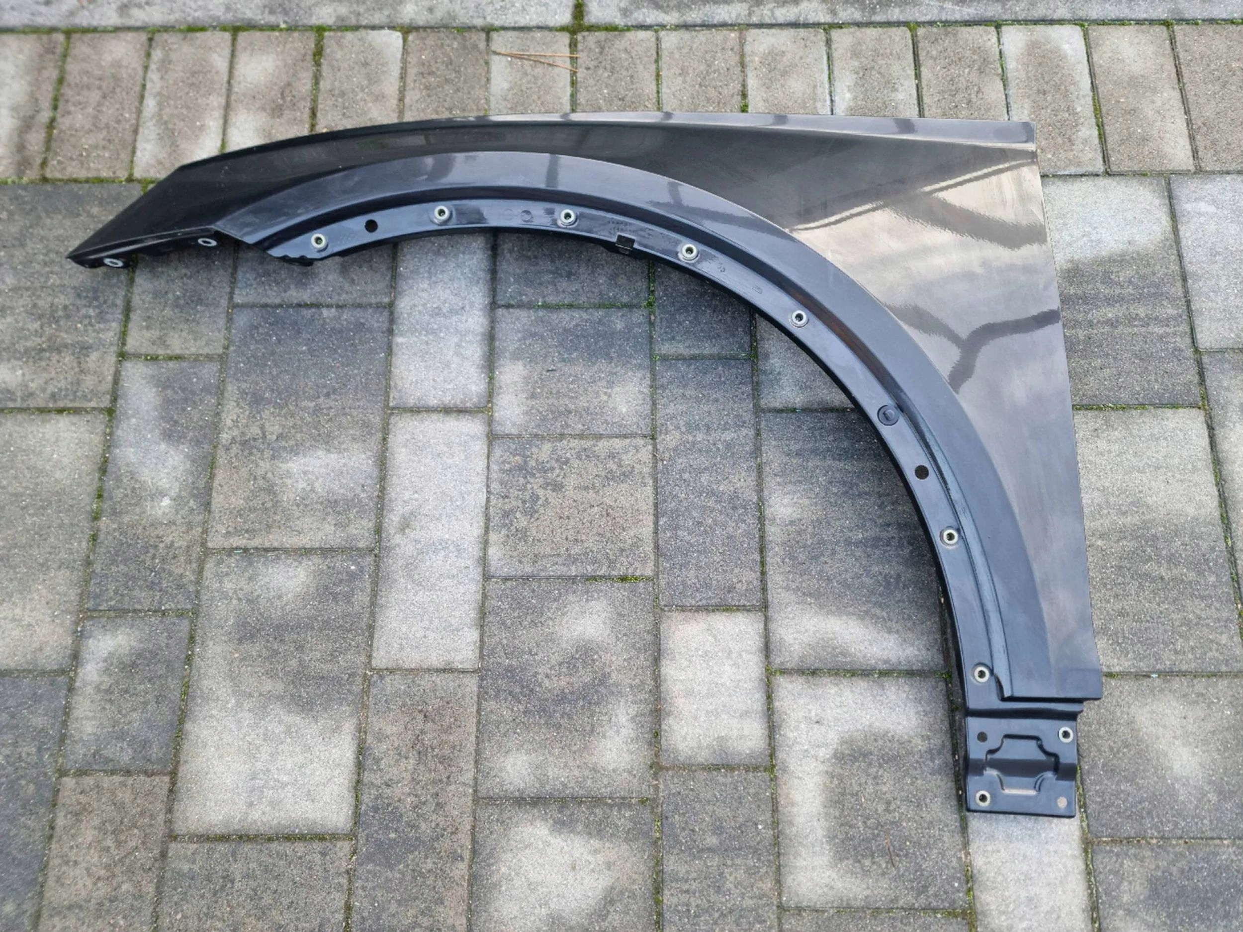 AUDI Q5 II 80A BŁOTNIK LEWY PRZEDNI PRZÓD