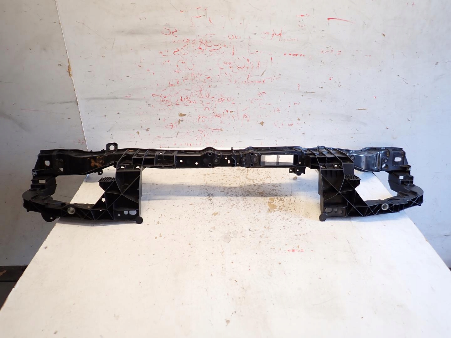 Armature FORD FOCUS MK3 2010- Remplacement