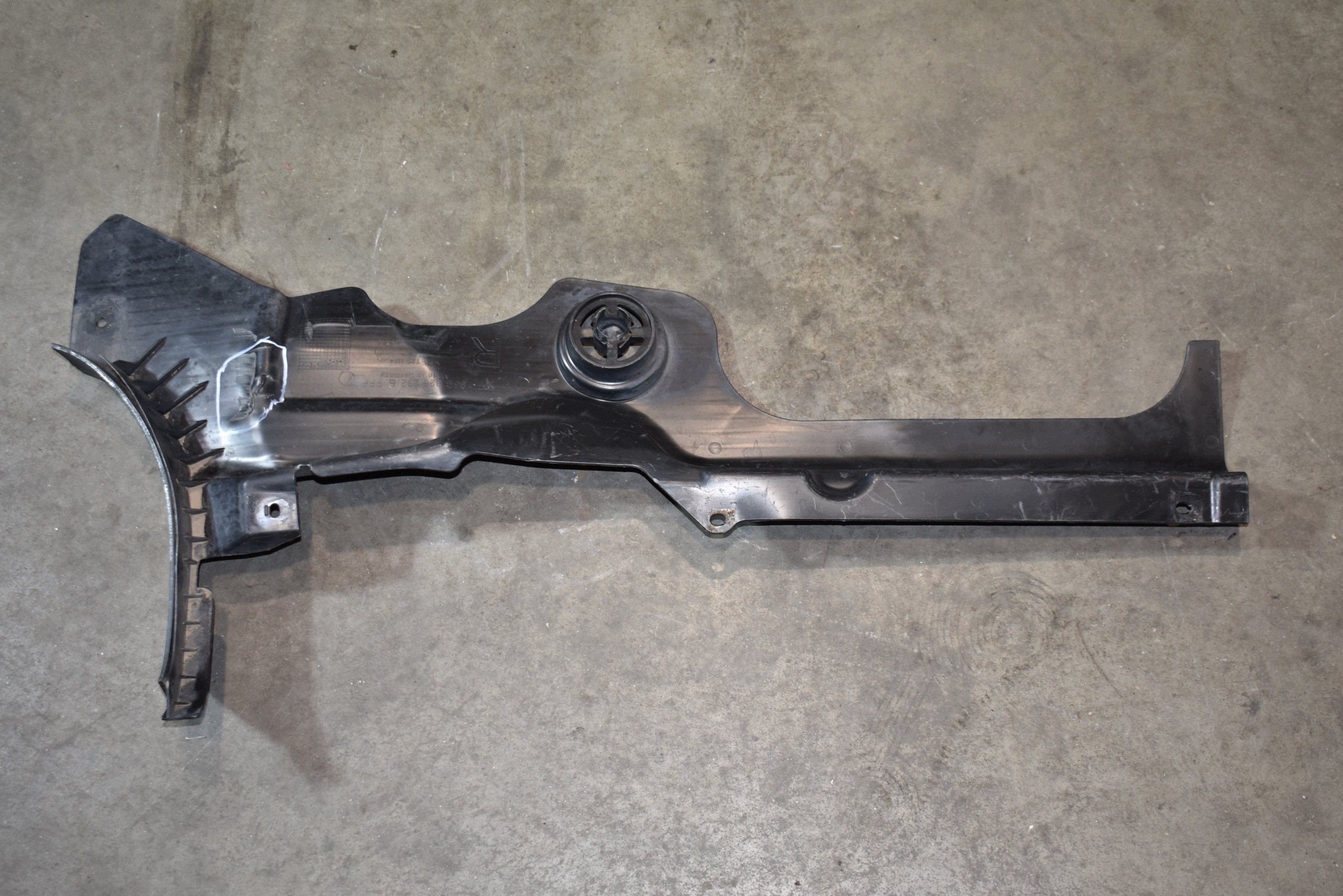 cover chassis rear part rear right PORSCHE MACAN