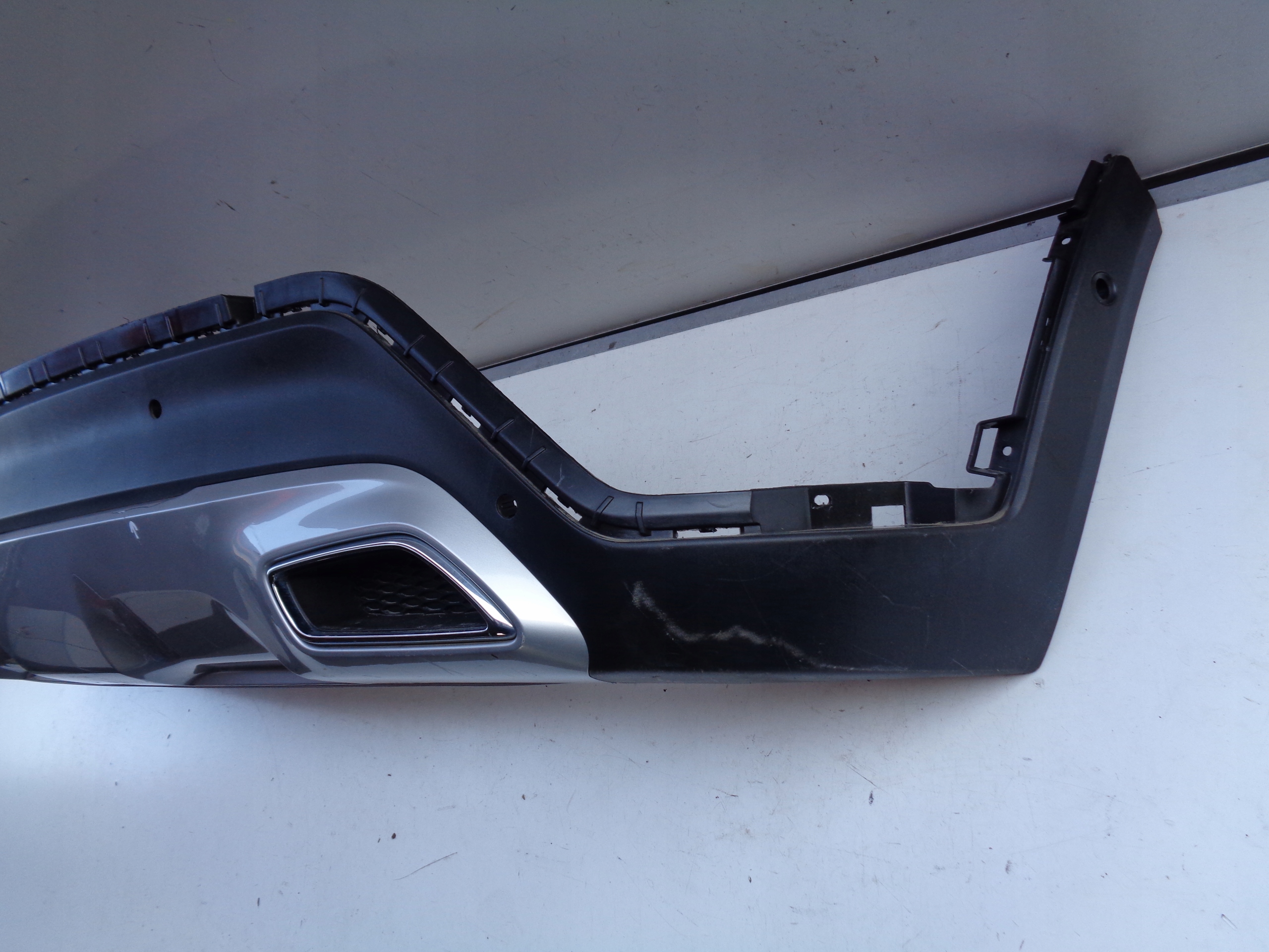 ACCESSORI PARAURTI POSTERIORE KIA XCEED X-CEED 19