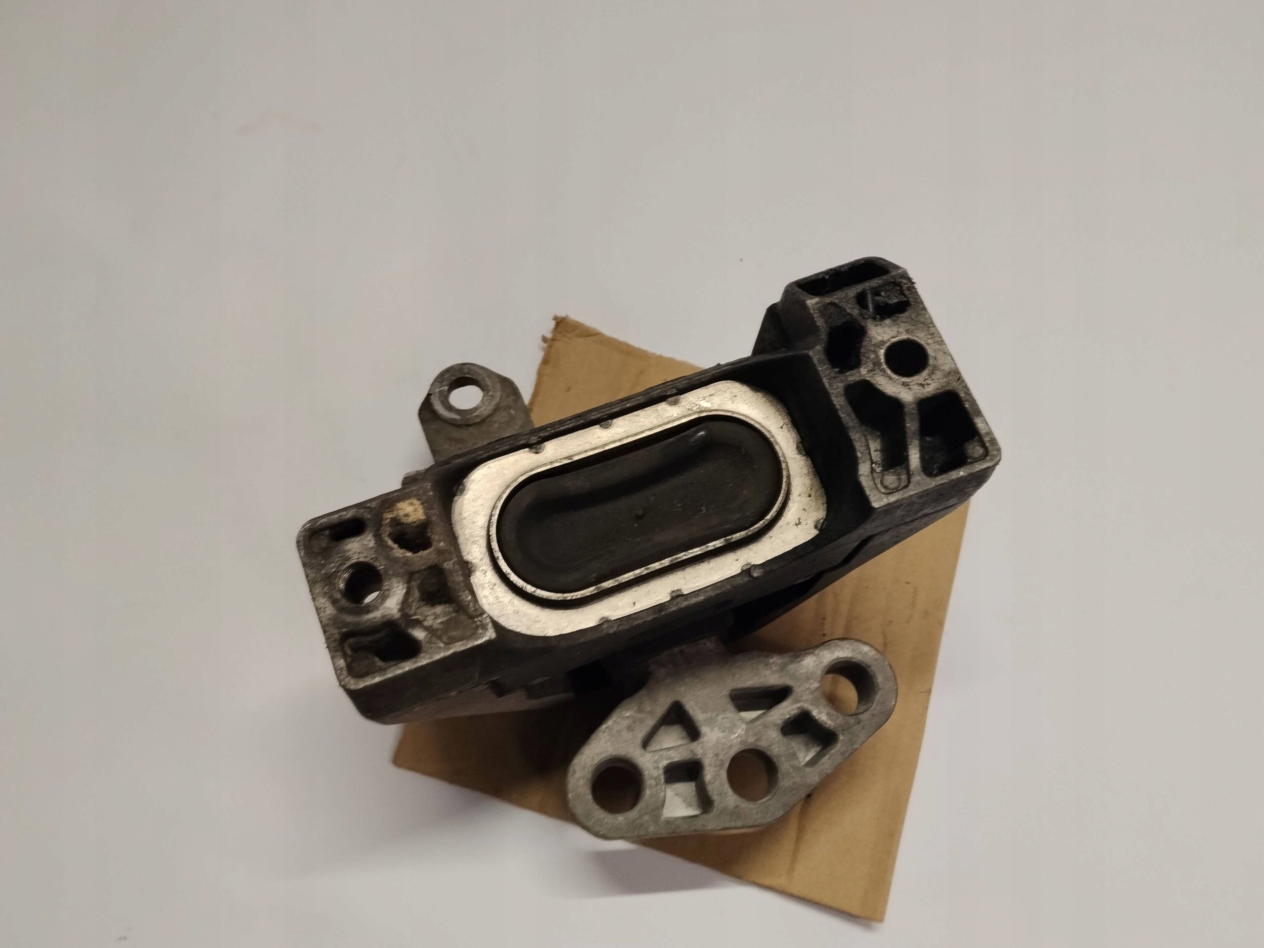 engine mount Fiat Croma 2006-2016 V05359