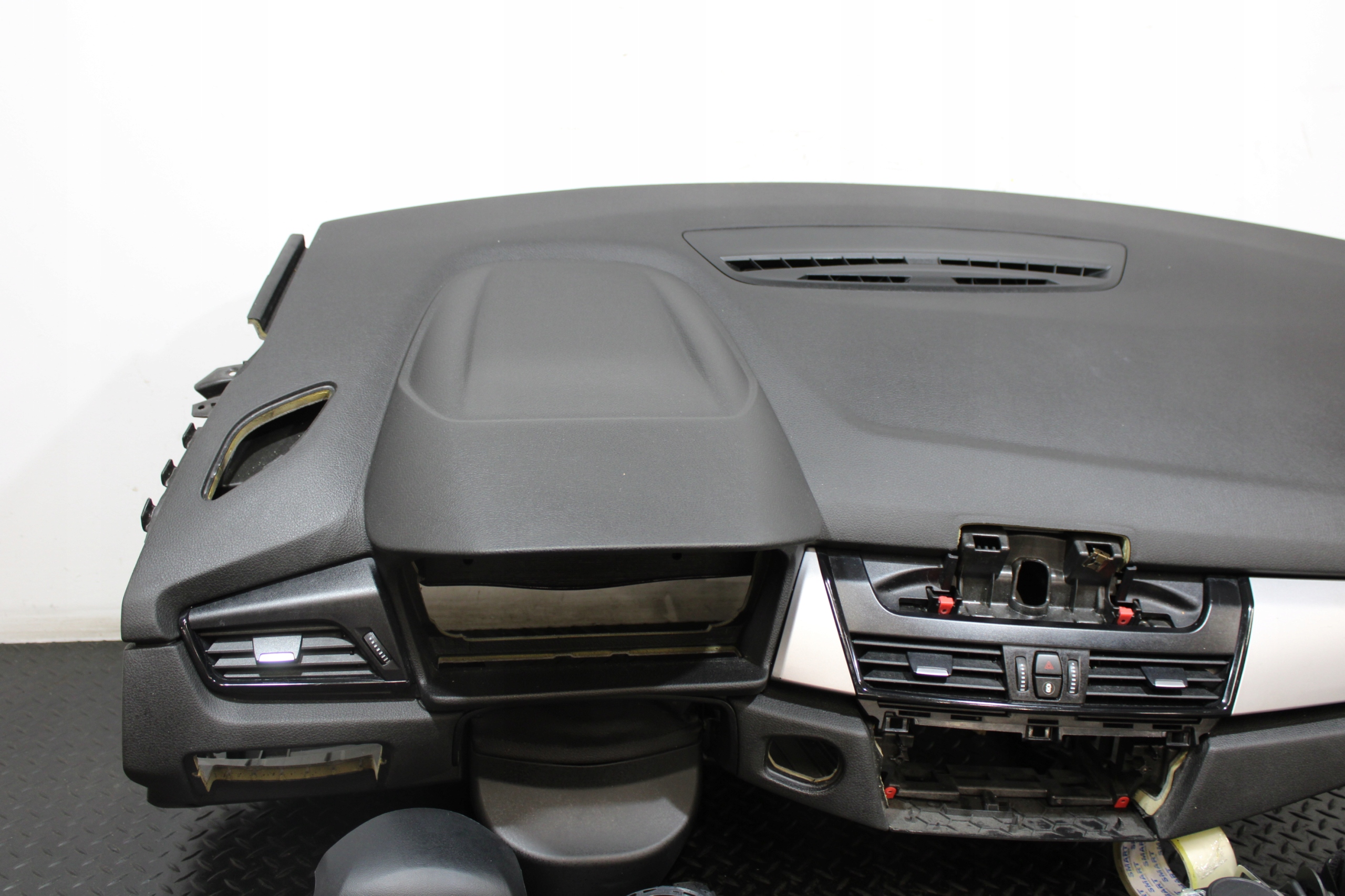 dashboard console airbag airbags BMW 2 F45 ACTIVE TOURER