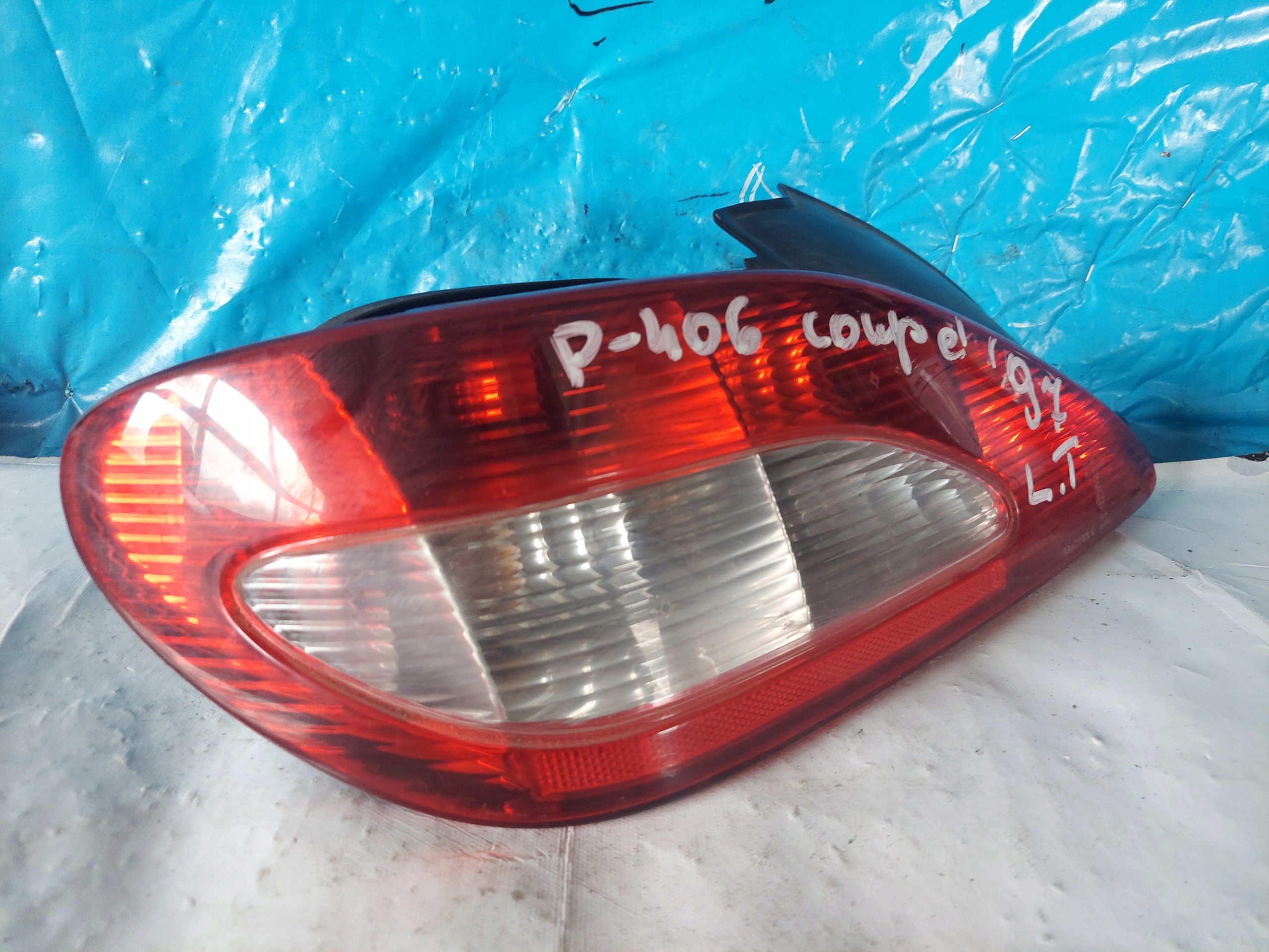 light PEUGEOT 406 COUPE 2289G left rear part
