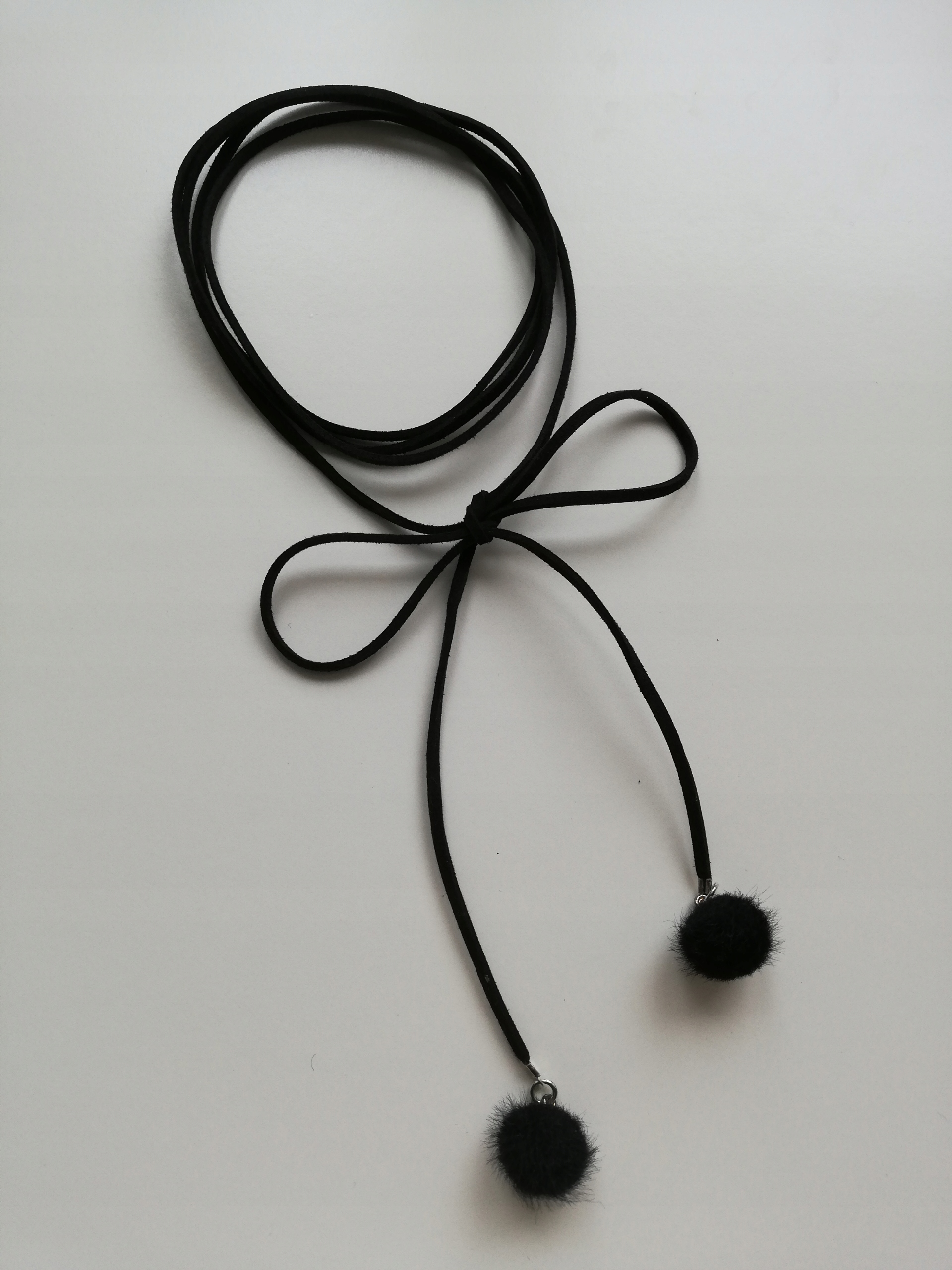 

Choker Czarny kokardka sznurek Sznurówki Pompon