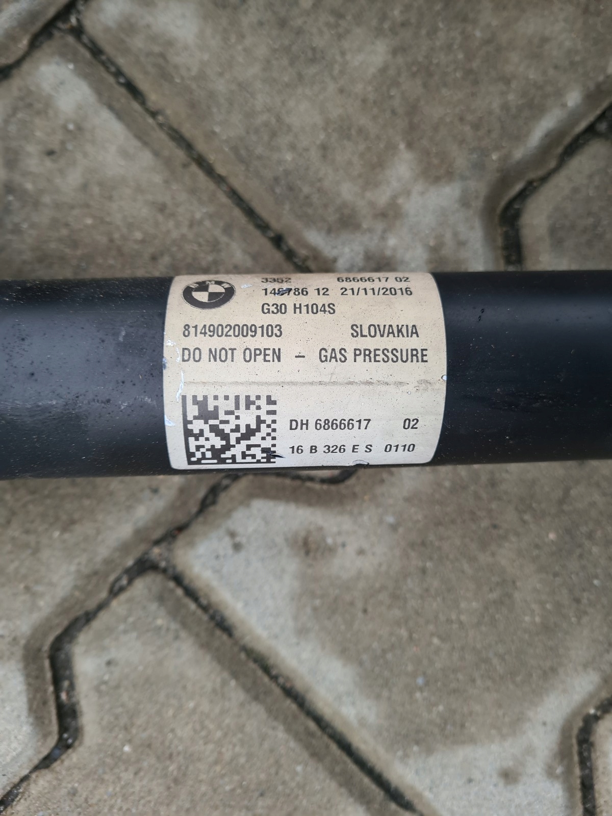 BMW G30 STOSSDÄMPFER HECK 6866617