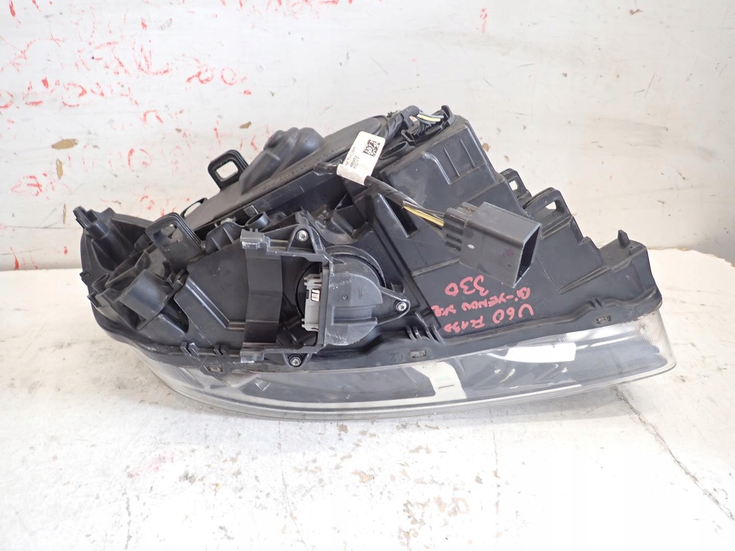 light front front left VOLVO S60 II LIFT 2013- BI-XENON 31420261