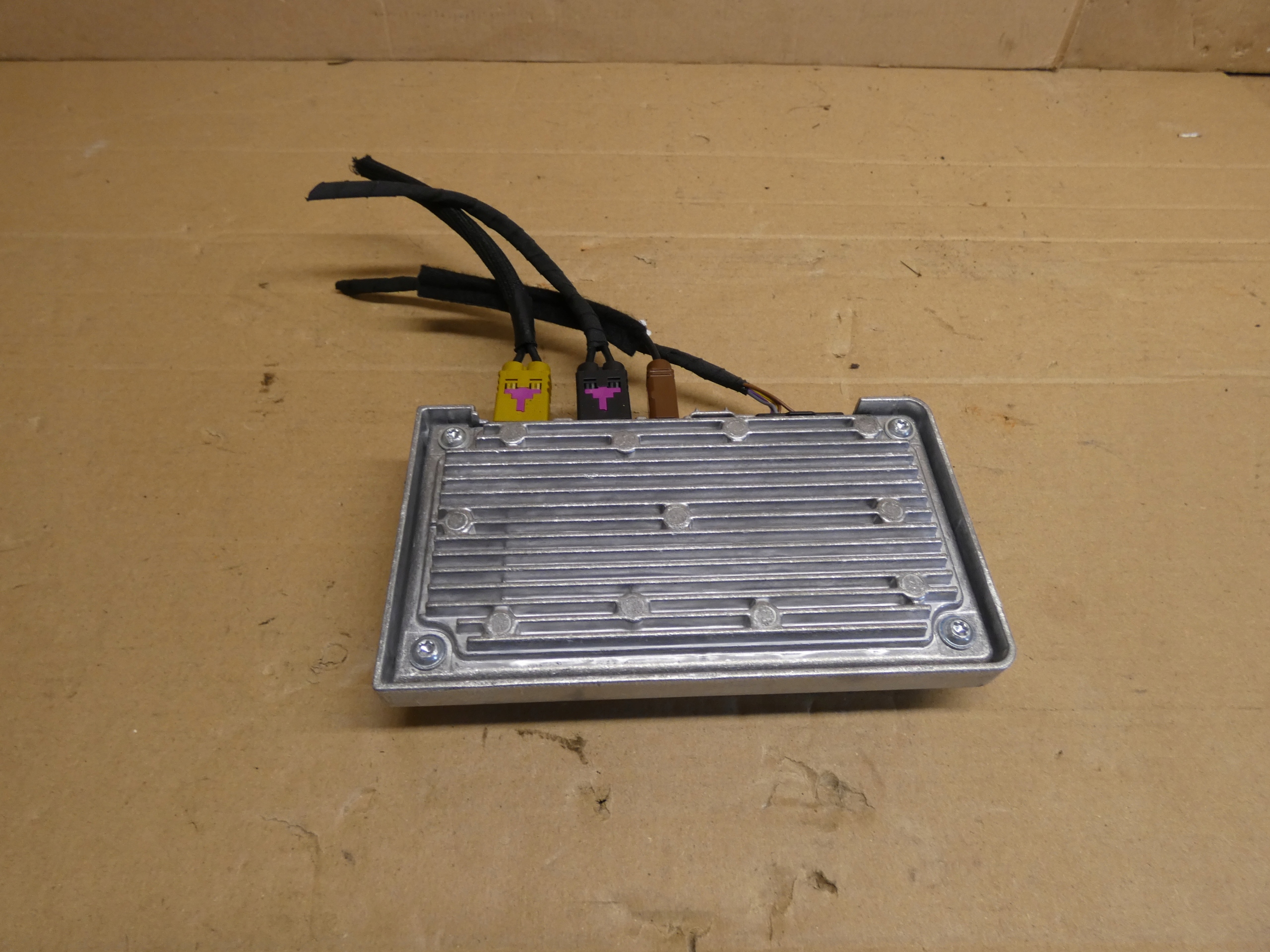 Peugeot 308 T10 III module control unit 9852831280