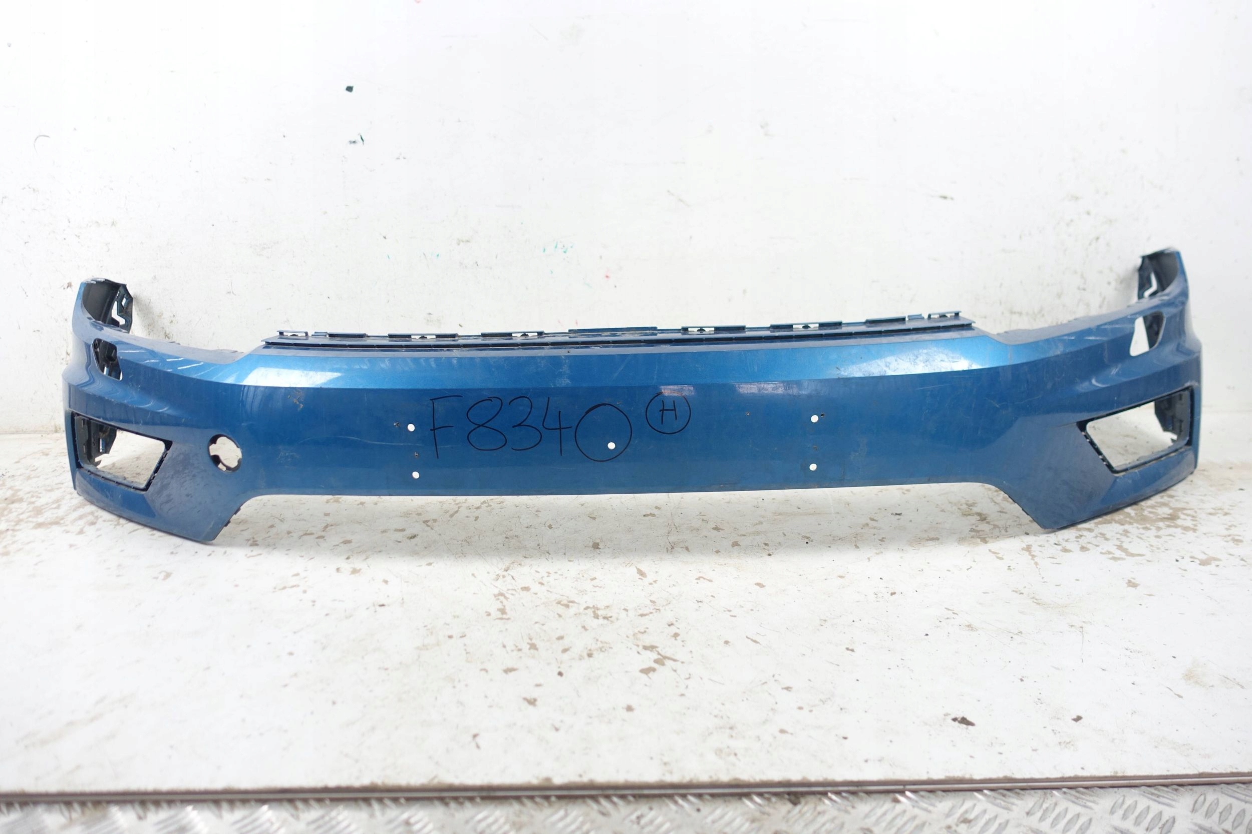 bumper front front VW TIGUAN II 5NA 16-20 washers 5NA807221