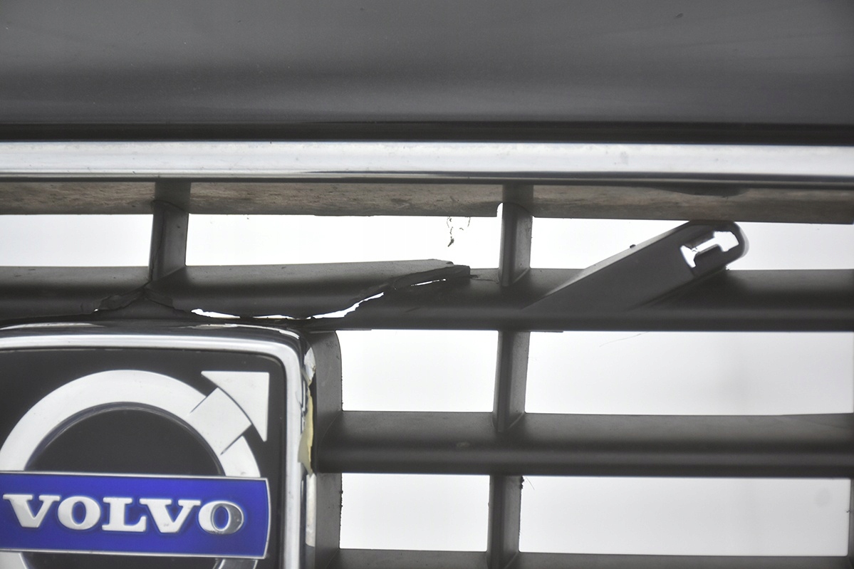 front bumper * front VOLVO S40 II LIFT 452-46