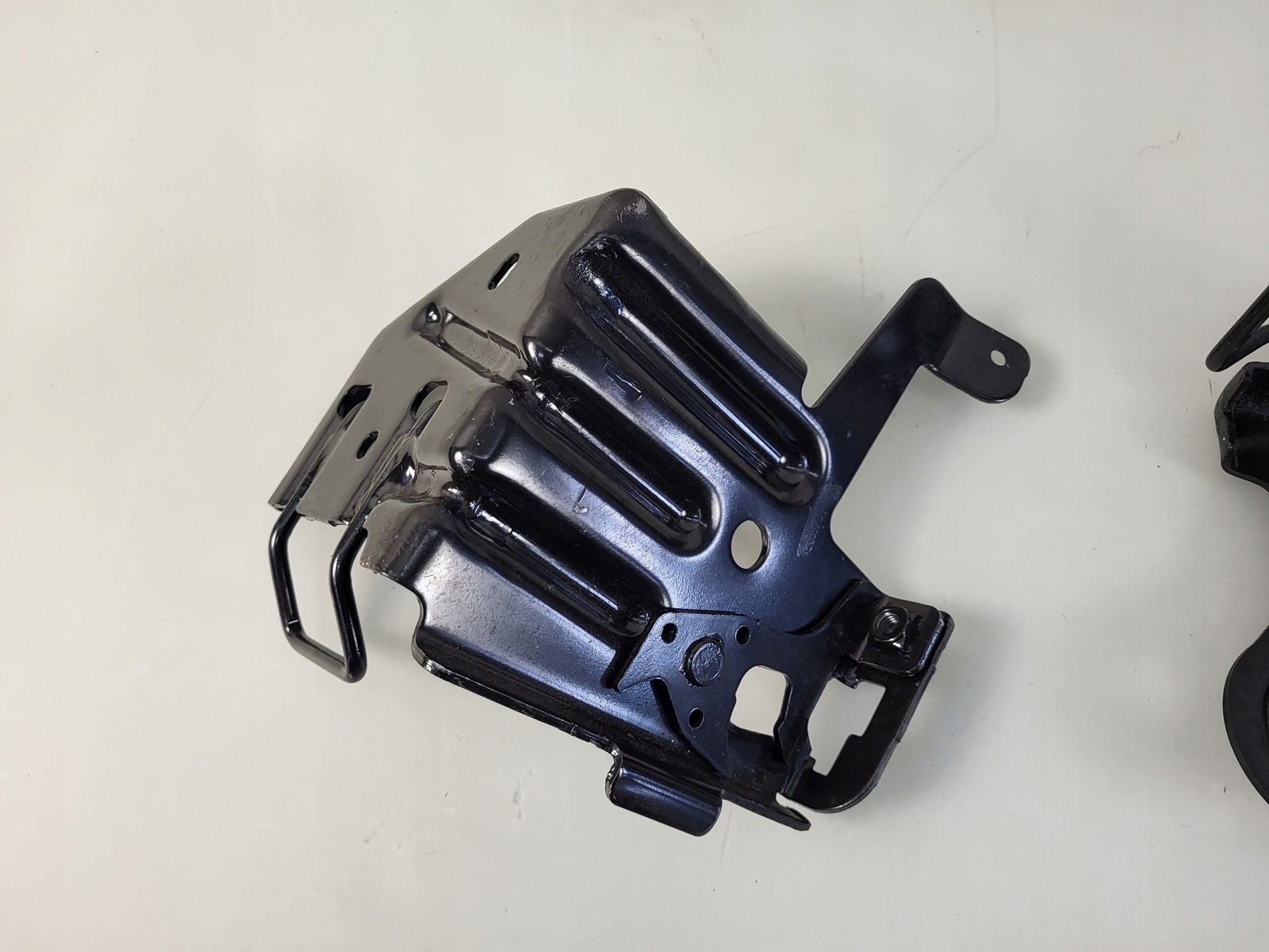 Support plaque ISOFIX Support Fixation Range Rover EVOQUE L538 LIFT BJ32-613B90