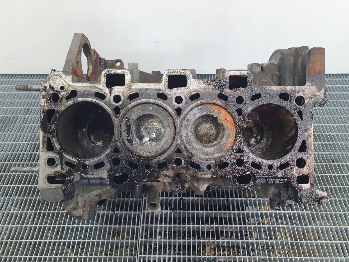 BLOK WAŁ TŁOKI SILNIK M9T 706 MASTER III MOVANO B 2.3 DCI Typ silnika Diesel