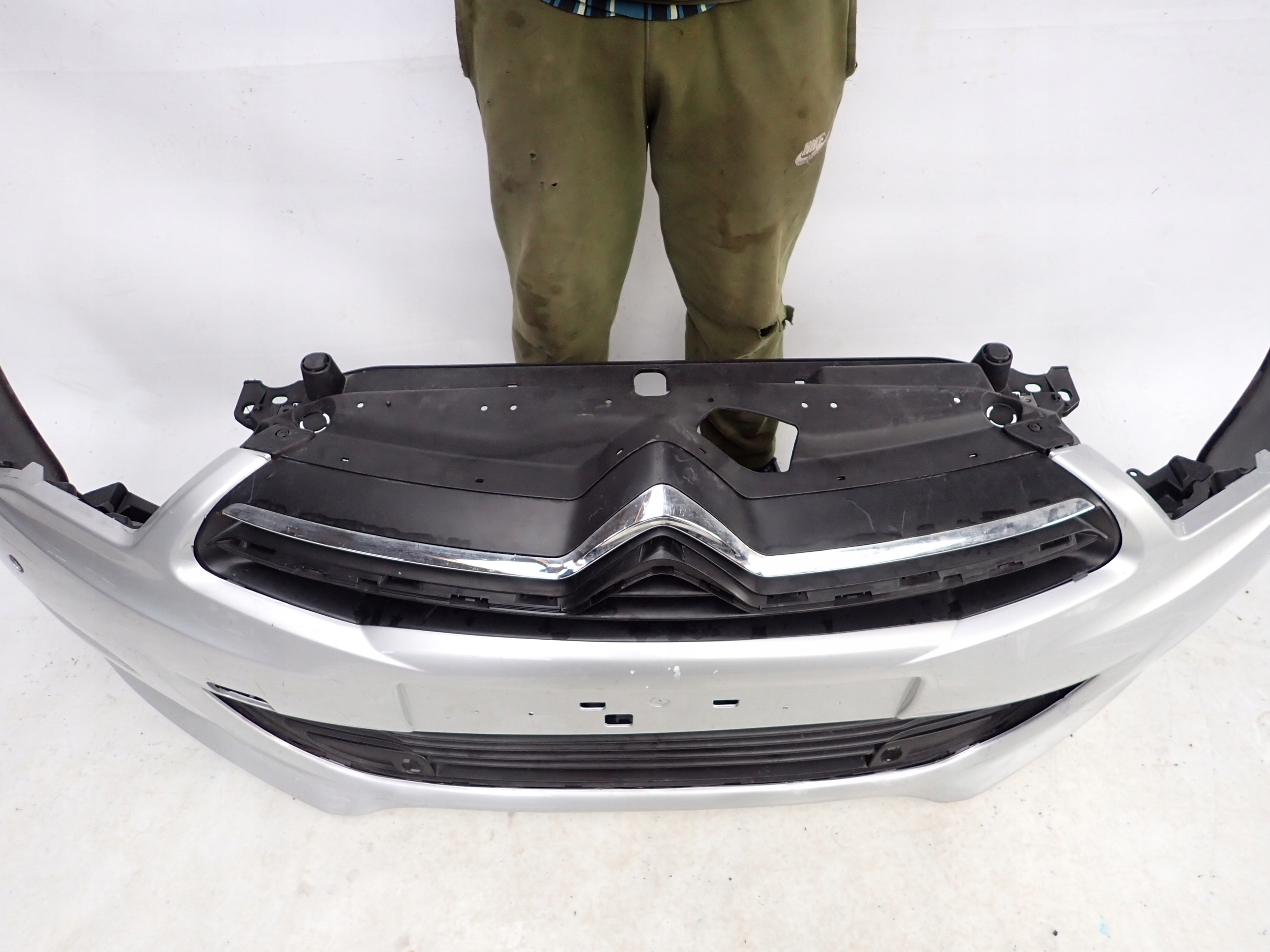 CITROEN C4 B7 II 10- bumper front front 9676285080A PDC