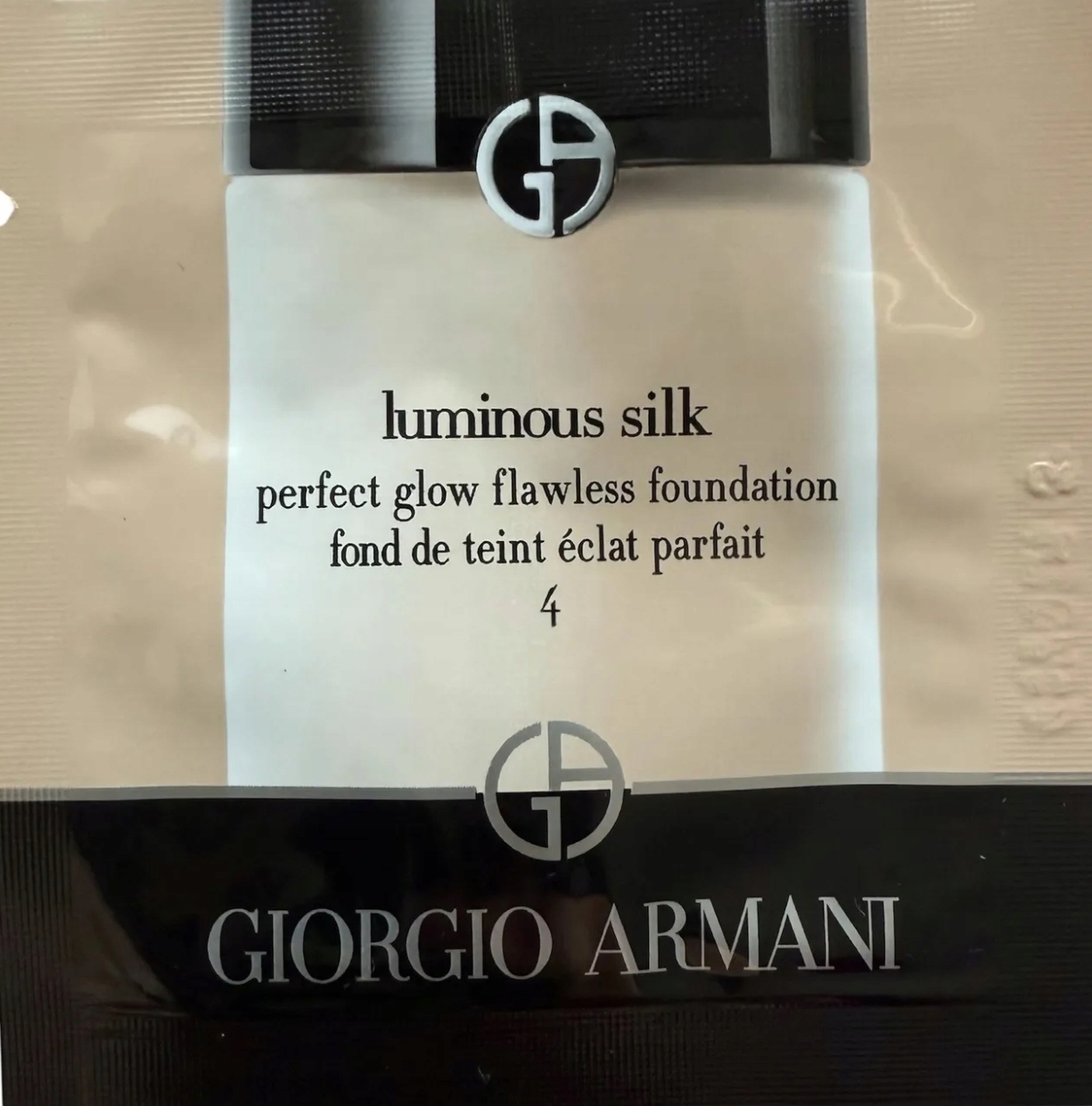 Giorgio Armani Luminous Silk Foundation