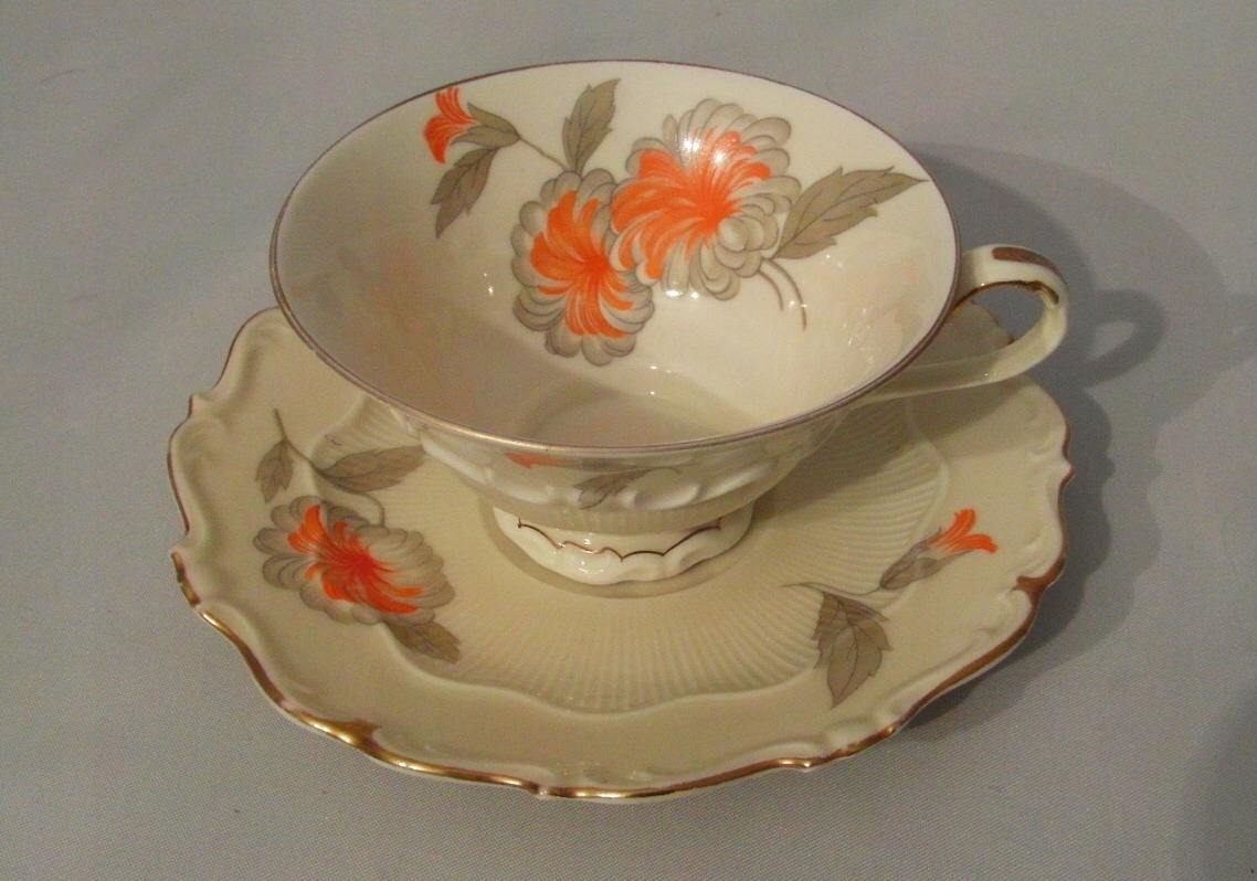 SORAU - filiżanka ___ Carmen