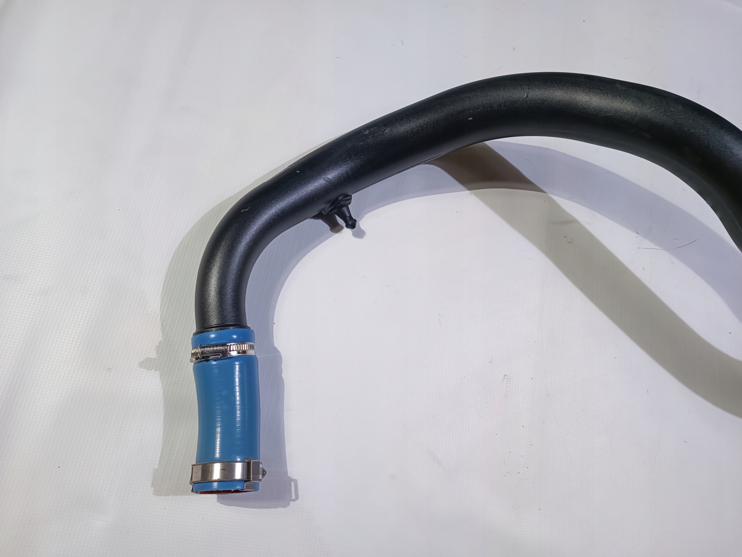 hose pipe turbo intercooler Ford Expedition F150 3.5 Ecoboost 2018