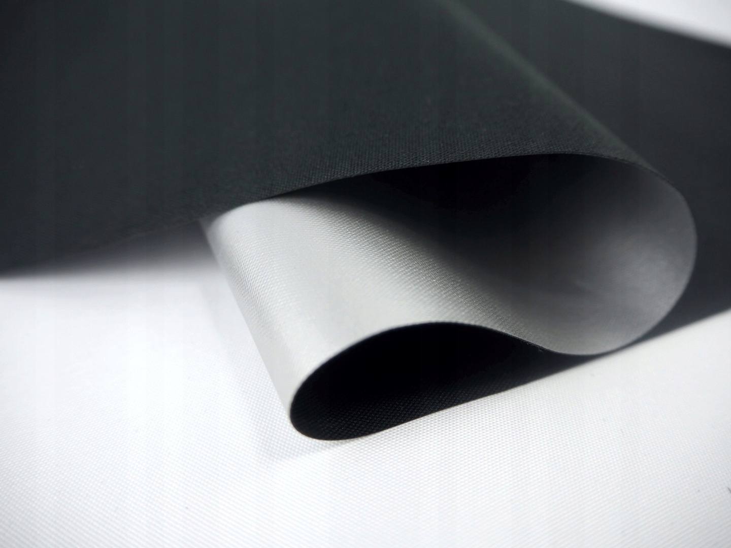 ROLETA TERMICZNA ZACIEMNIAJĄCA TERMO LUX 57X150 Długość 150 cm