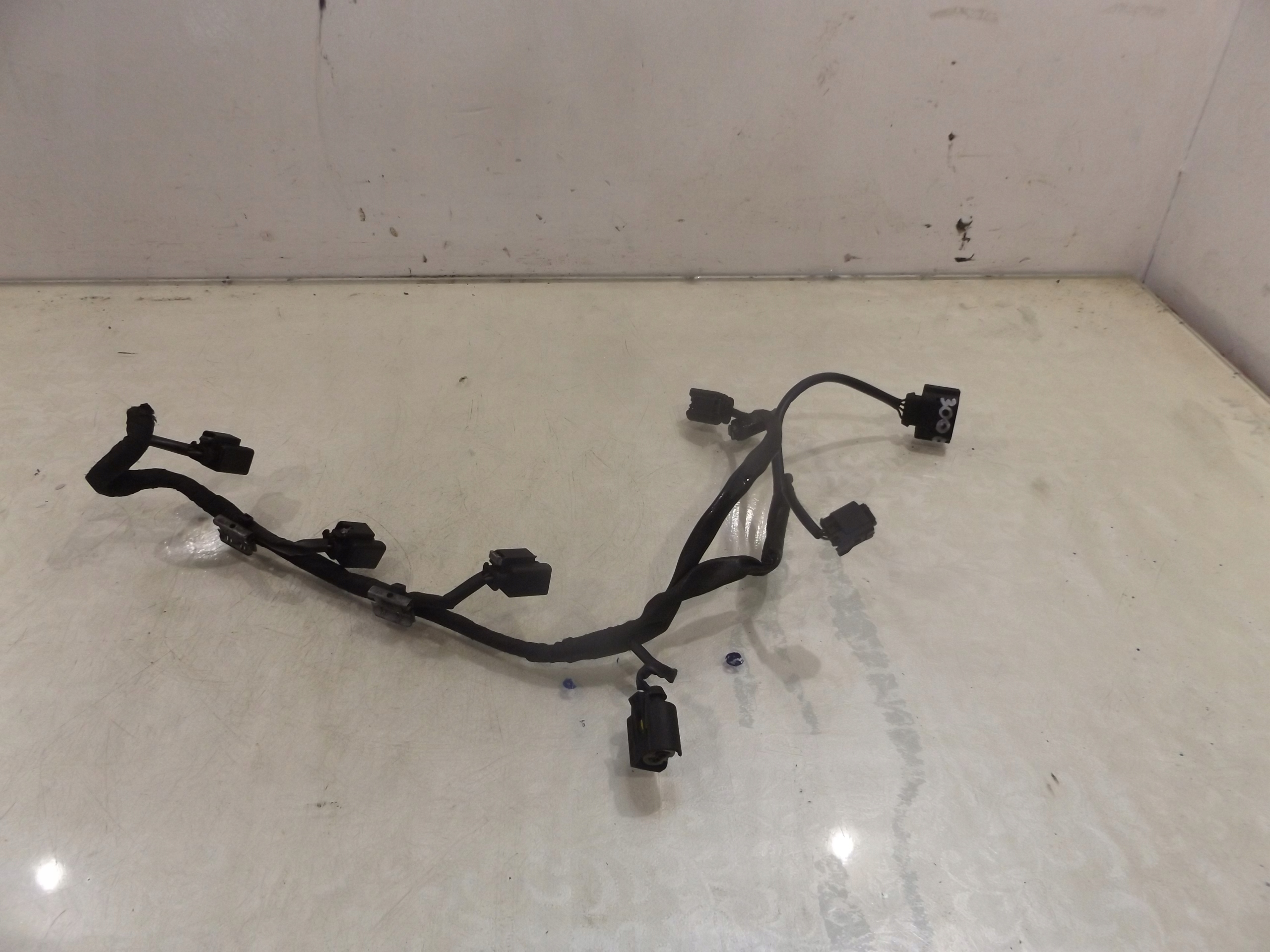 CHRYSLER 300C 3,0CRD WIĄZKA WTRYSKÓW