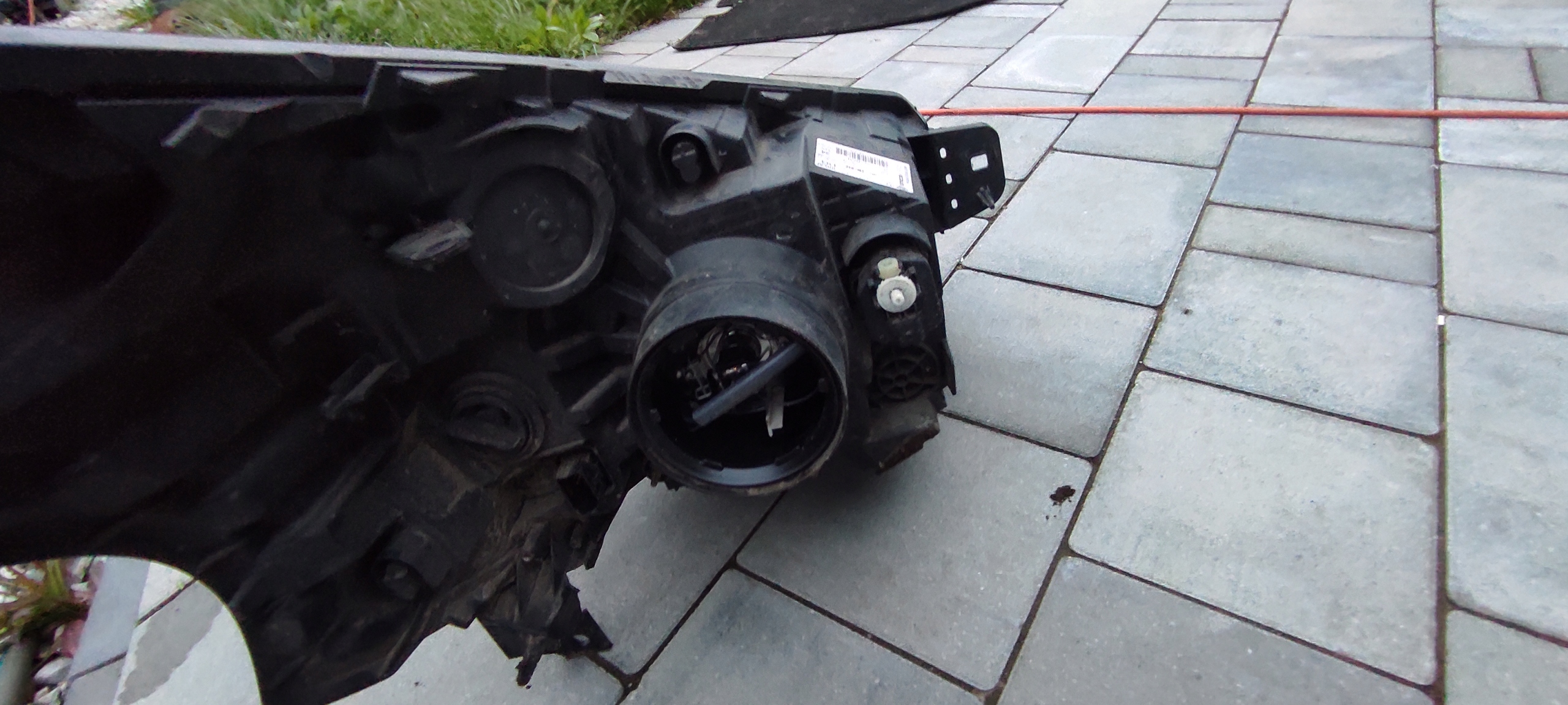 light left front front 260605859R OPEL VIVARO II B 14-19 EUROPA
