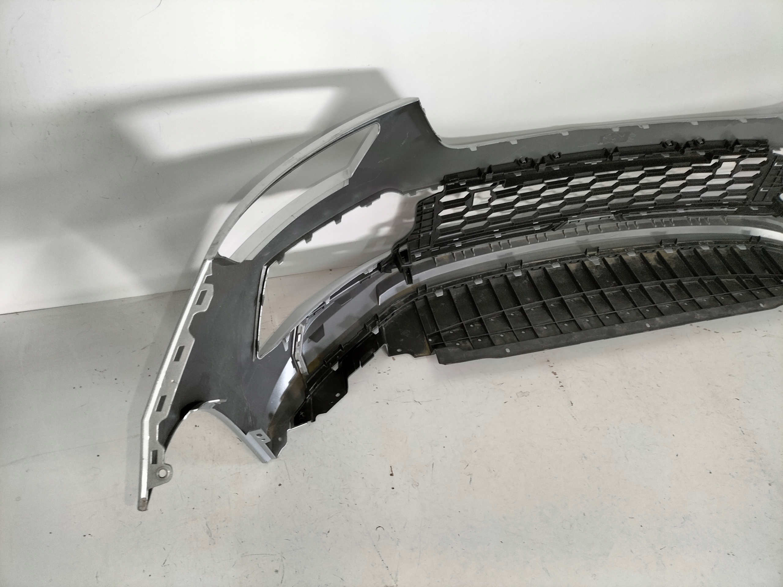 FRONTSTOSSSTANGE VORNE SKODA KAMIQ 19