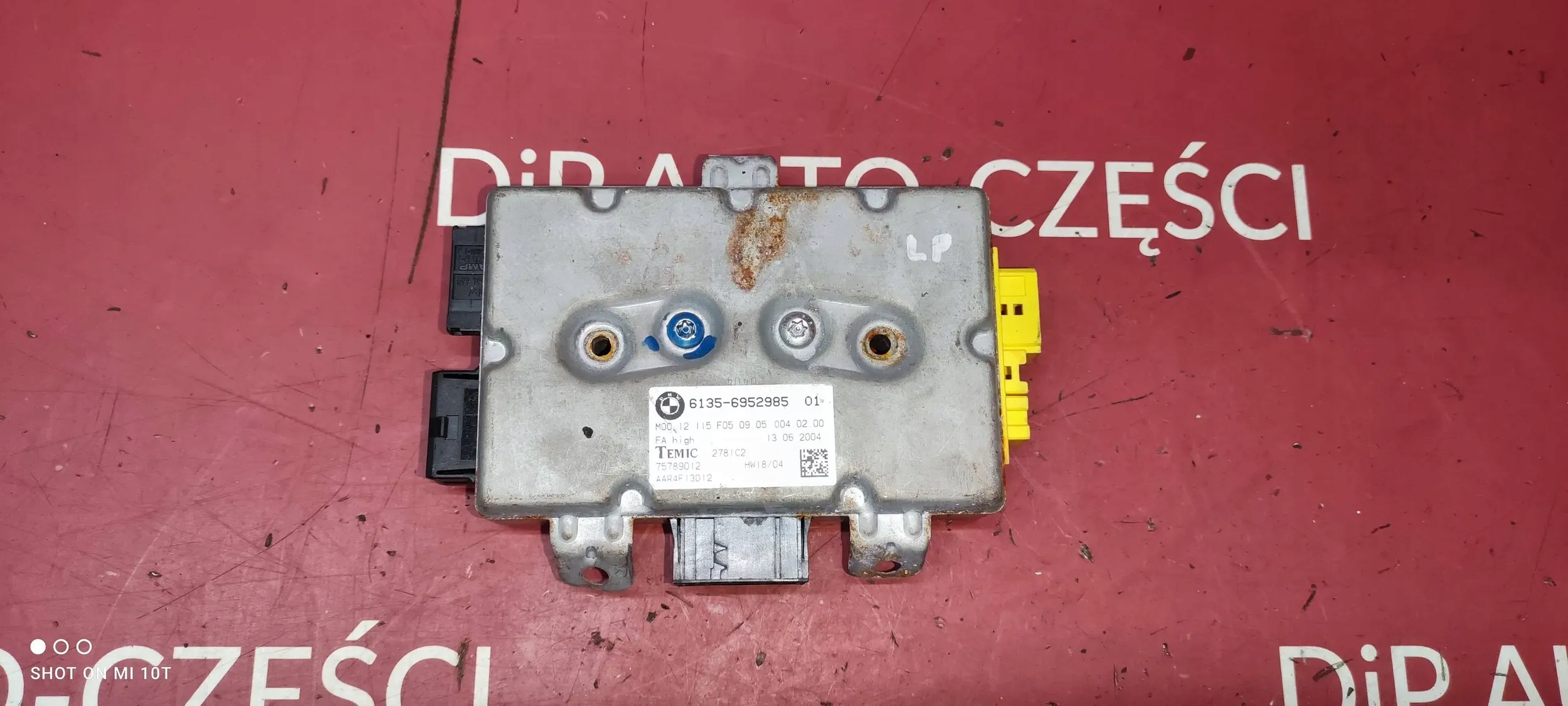 T588 BMW 5 E60 61356952985 Moduł airbag