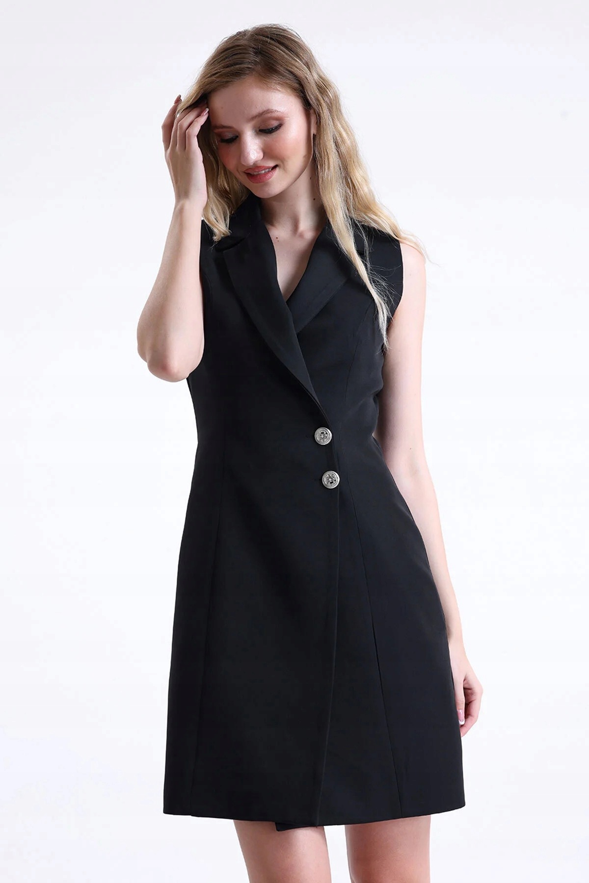 Černé Šaty Bez Rukávů A S Knoflíky 36 5IA