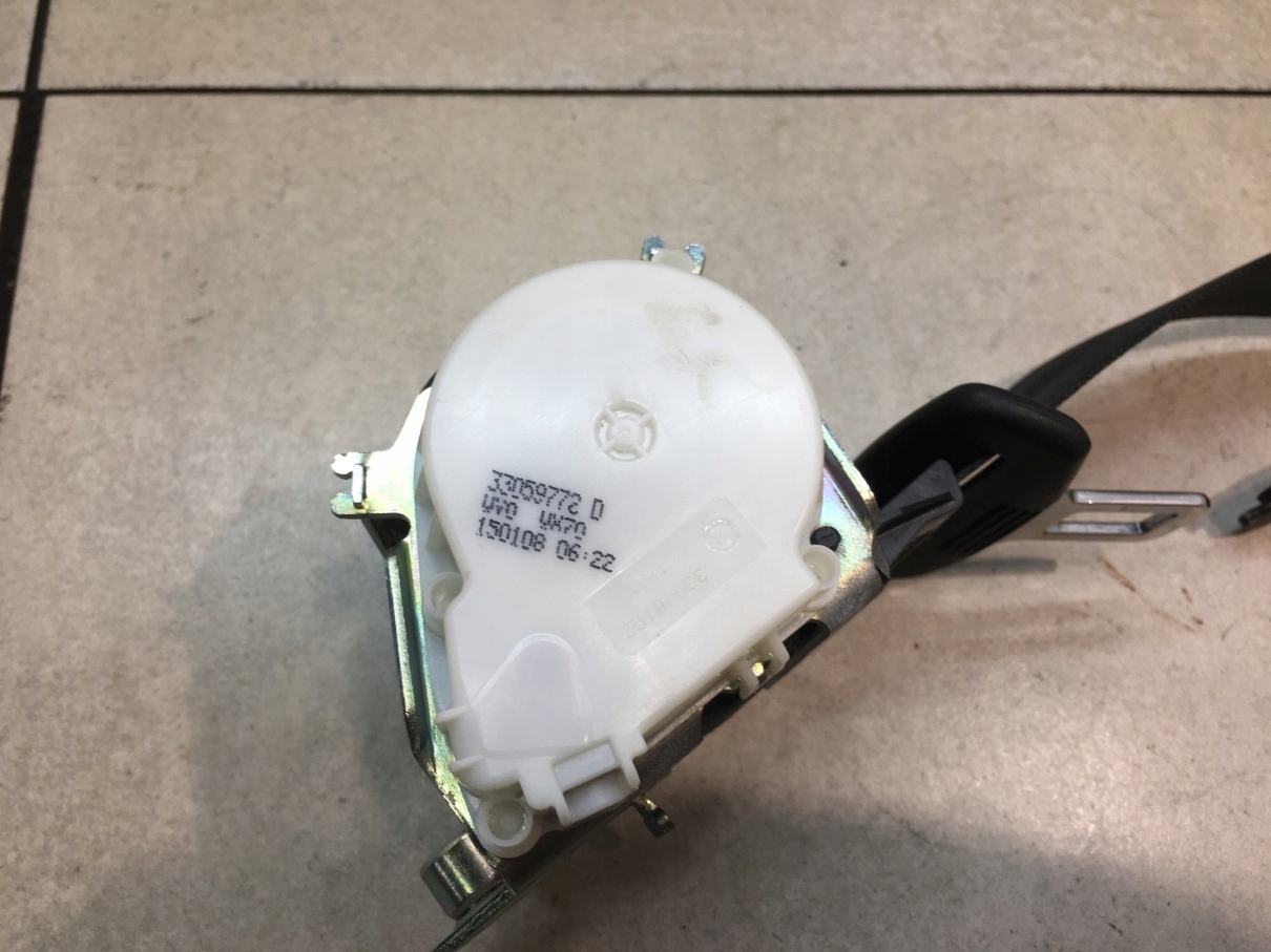 Gurten Sicherheits links heck VW PASSAT B6 3C9857805G