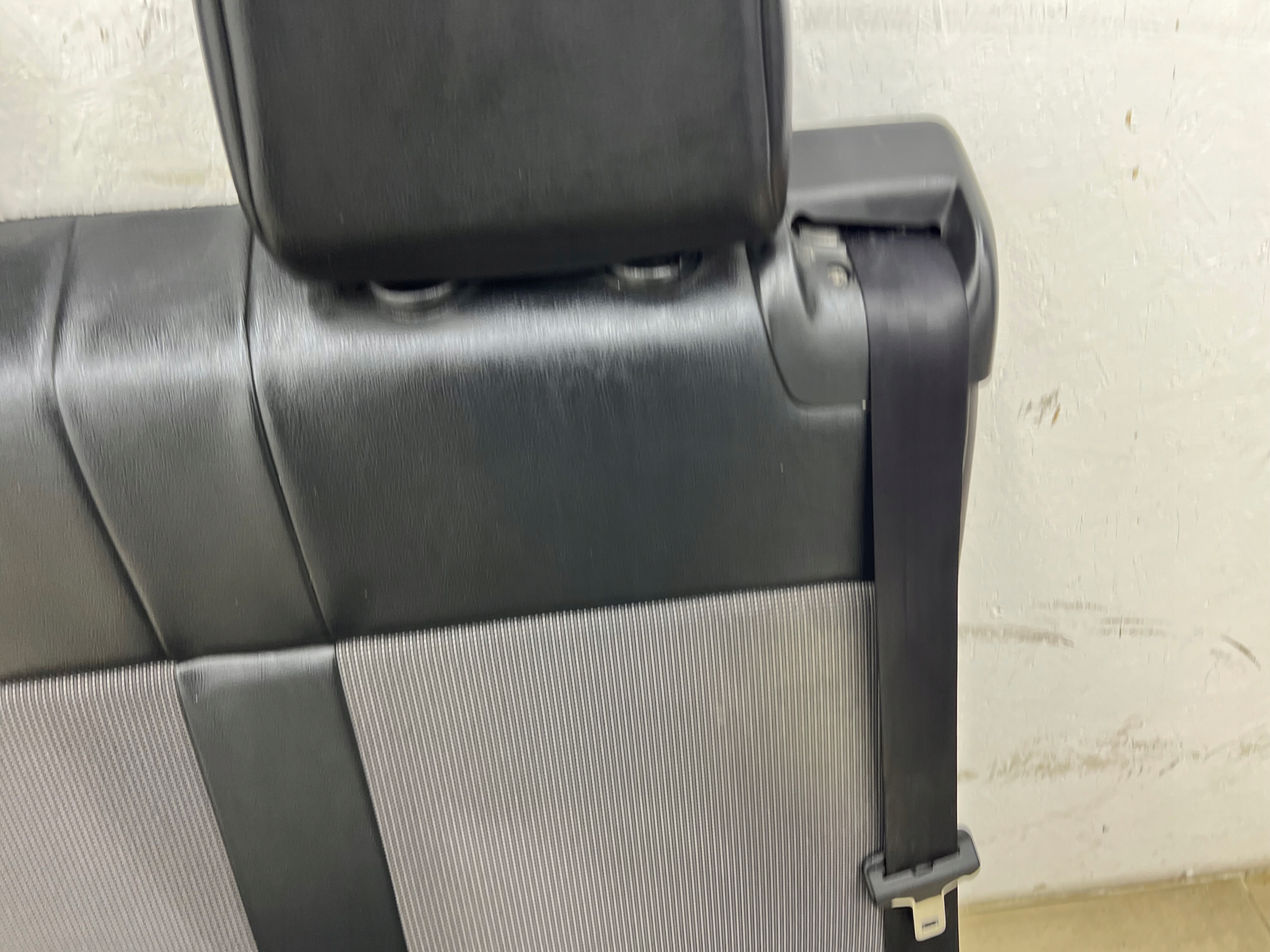 seat right front DWOJKA VIVARO C EXPERT III JUMPY III PROACE II EUROPA