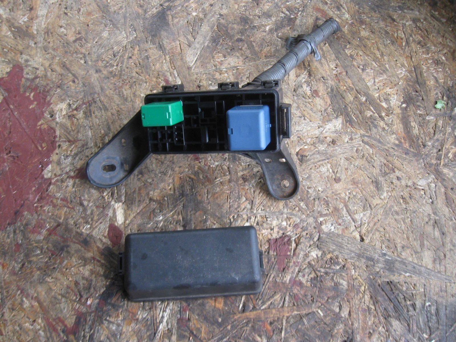 Skrzynka puszka przekaźników LEXUS IS 220 05-10 Typ samochodu Samochody osobowe