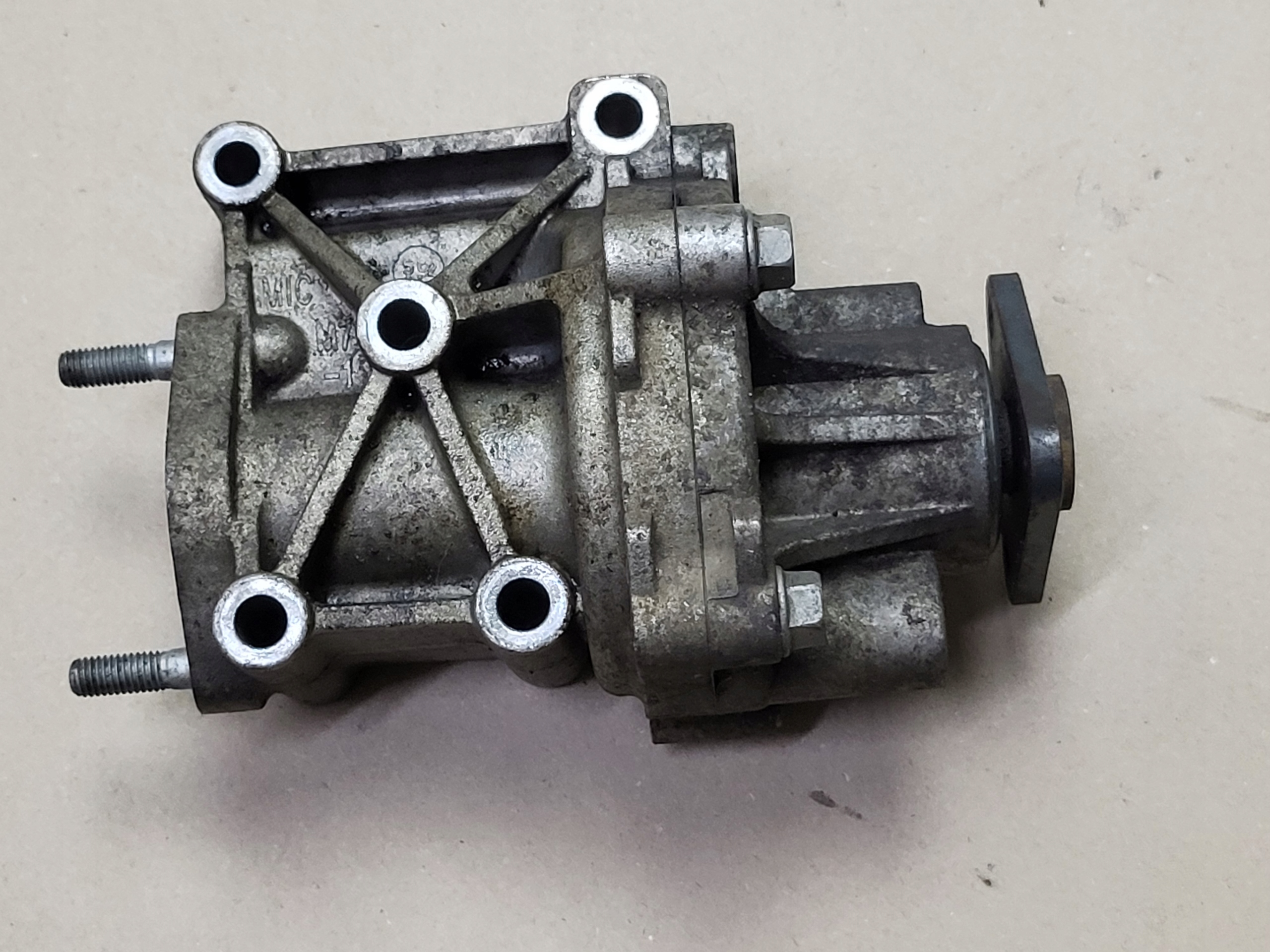 water pump MITSUBISHI OUTLANDER III 2.0 B 15B241075A1 OE