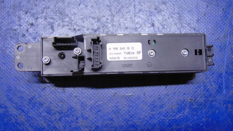 PANEL windows right front MERCEDES SPRINTER 906 06-18 ROK