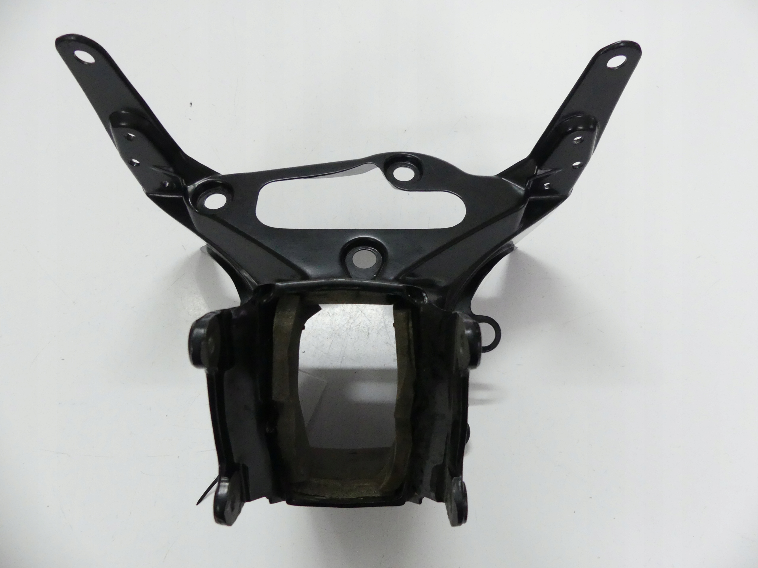 . STELAŻ RAMA CZASZA MOCOWANIE 2301295 TRIUMPH DAYTONA 675 R