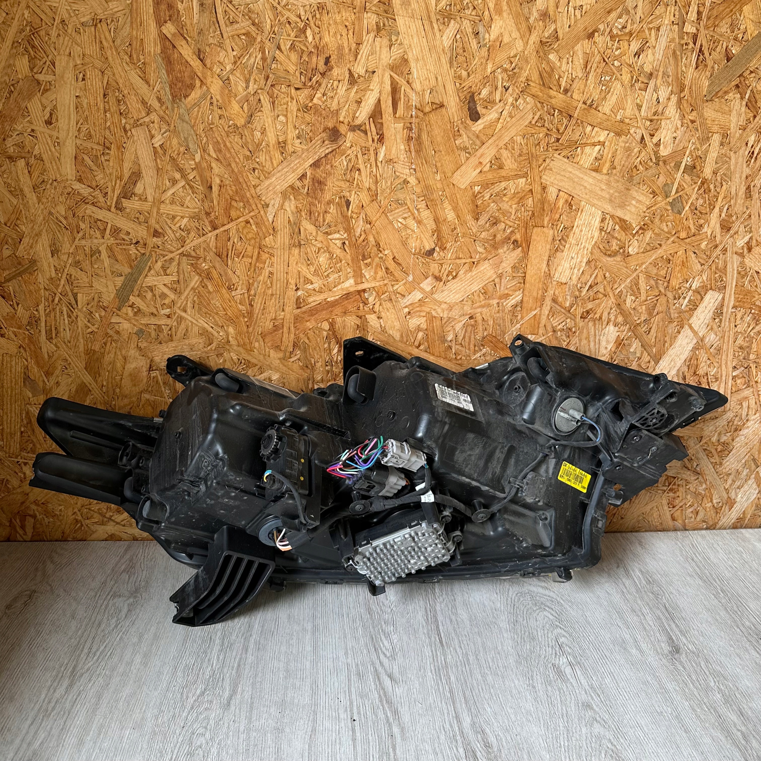 LAMPA PRZEDNIA LAMPY KOMPLET OUTLANDER III LIFT Wersja Europejska